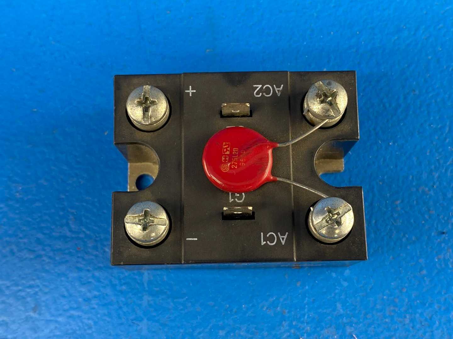 Crydom M505012FV, Solid State Relay (SSR), 50A, 120-280VAC, Zero-Crossing, Module Power Diode