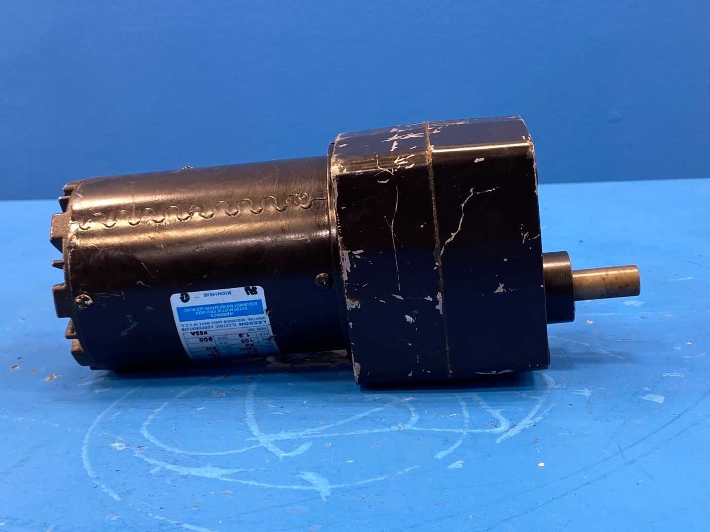 0.007HP, Leeson CM31P17NZ1D (Cat No. M1125050.00) A.C. Parallel Shaft Gearmotor