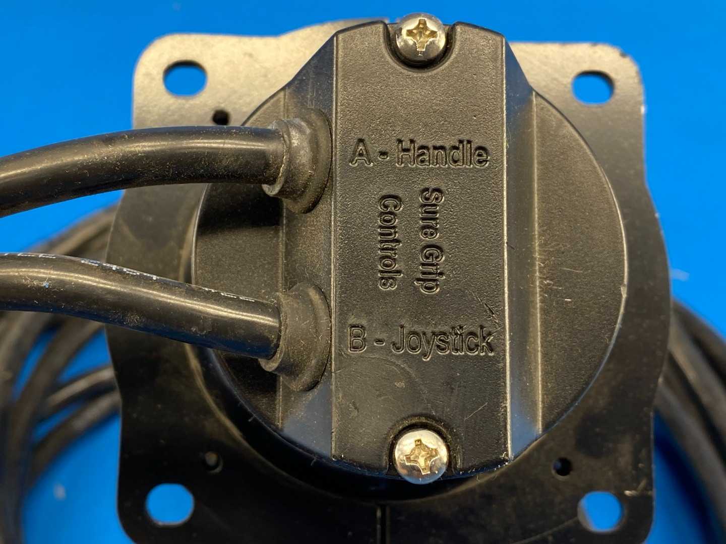 Sure Grip Controls, KE Knob with JSL series Joystick