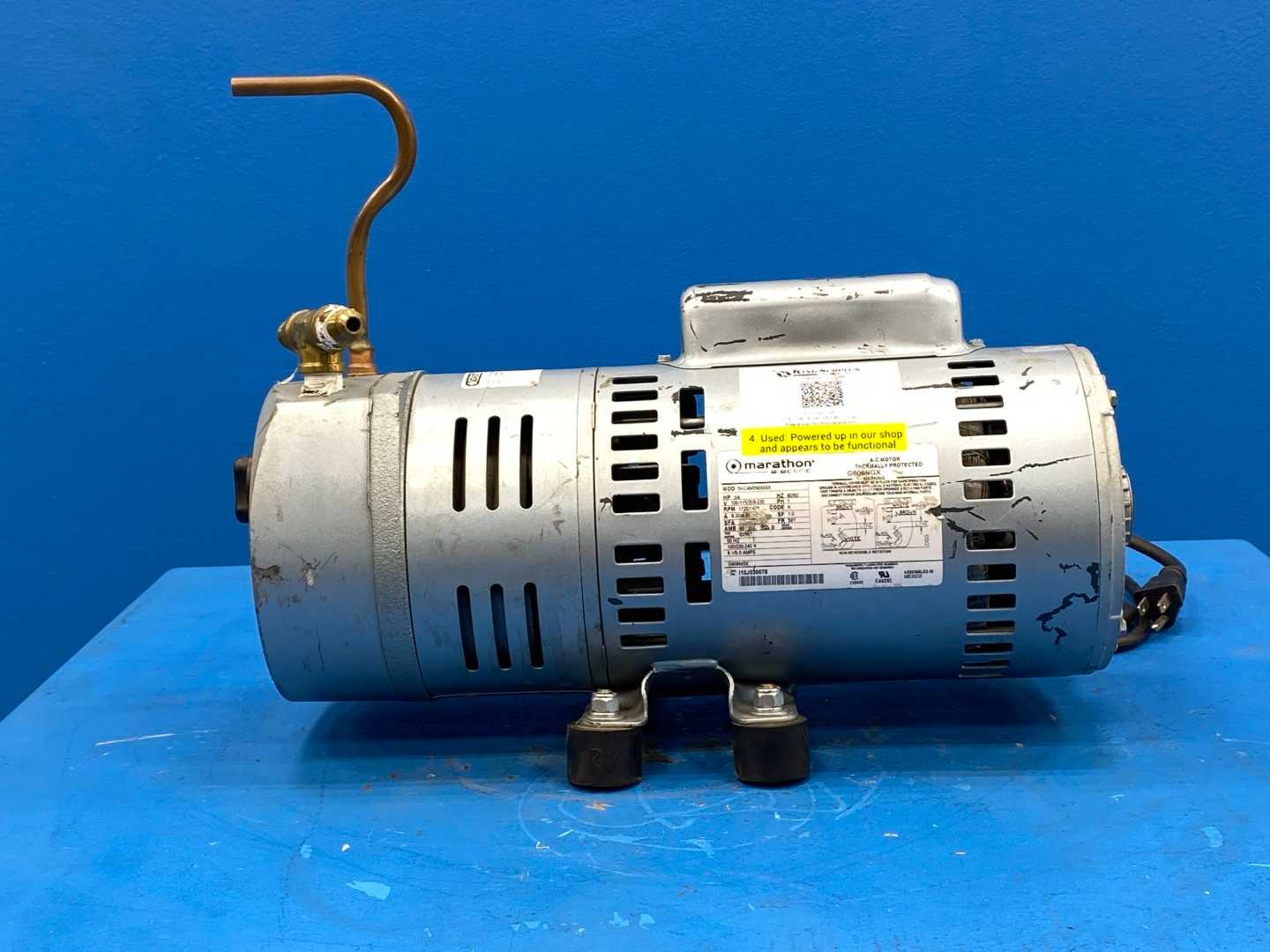 Gast 0823-101Q-G608NGX Rotary Vane Vacuum Pump | 3/4 HP | Oil-Less | 8 CFM | Dual Voltage