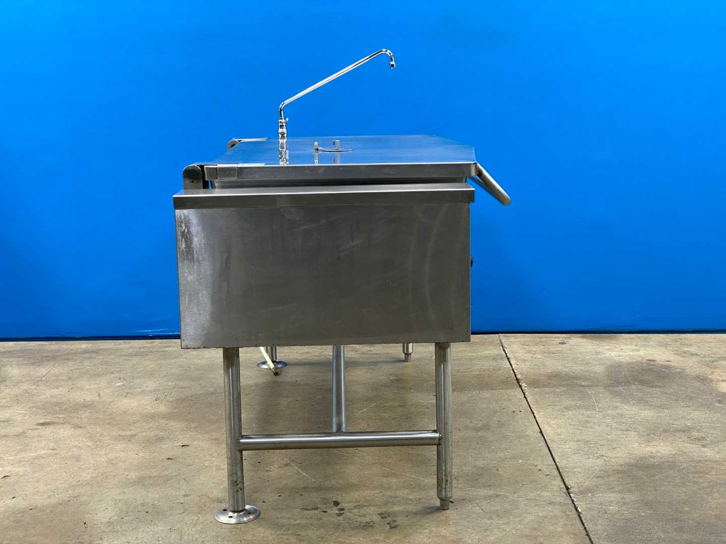 Vulcan-Hart VETS-40 Electric Tilting Braising Pan / Tilt Skiller Item 1