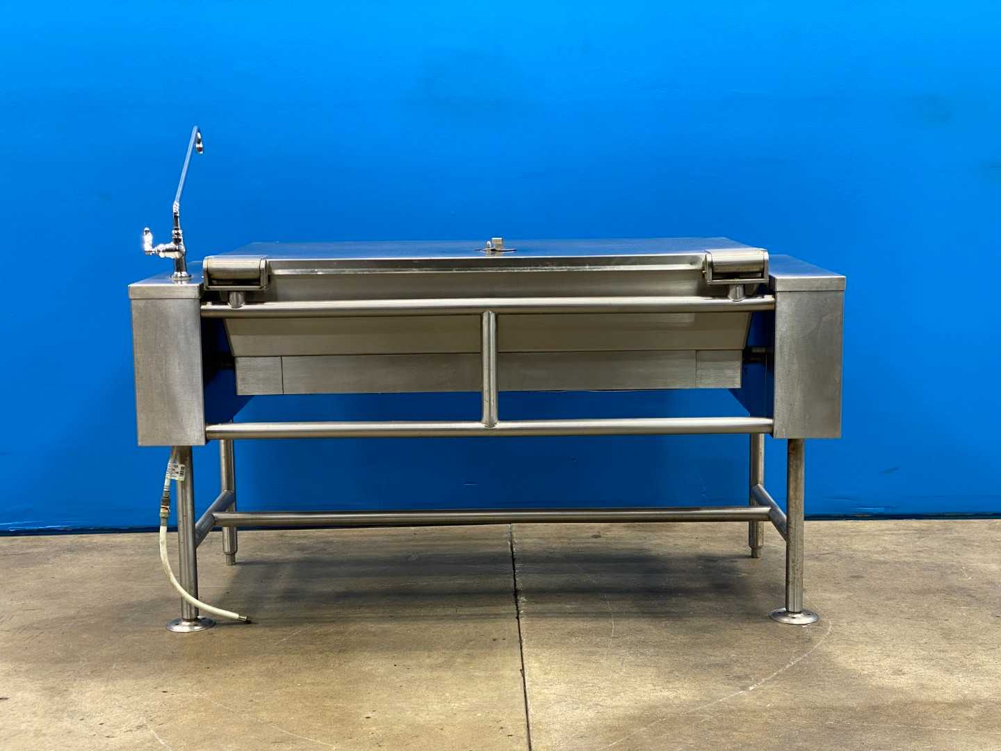 Vulcan-Hart VETS-40 Electric Tilting Braising Pan / Tilt Skiller Item 1