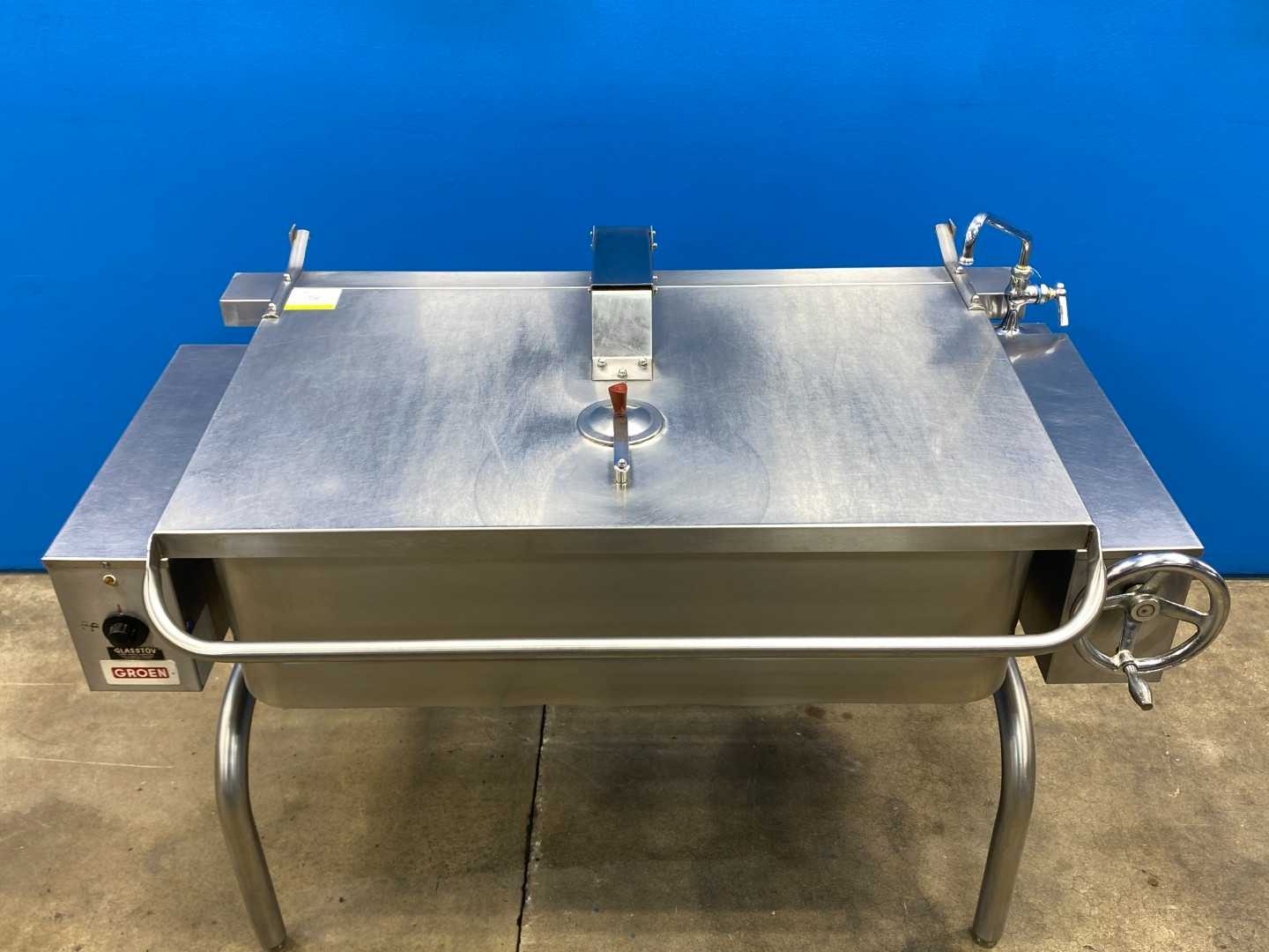 Groen FPO-4 Electric Tilting Skillet 15 Gallon - 240V 3PH - Model 8106 CF - 1978 - Glasstov San Antonio