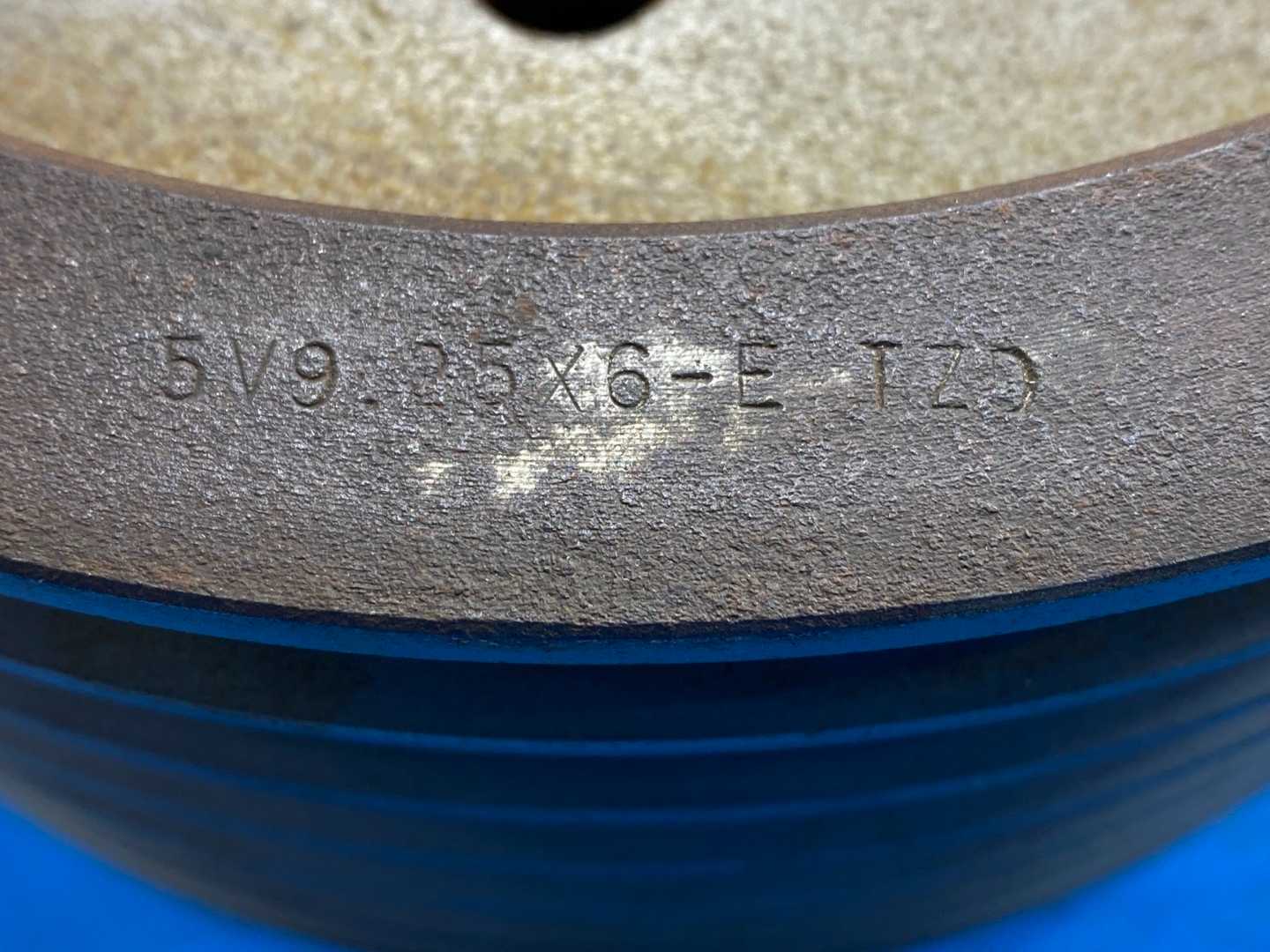 Dodge 6-5V9.25-E 5 Groove, 6 Groove, Bushing Required Bore Size, 9.2500 in O.D., QD Bushing V-Belt Pulley