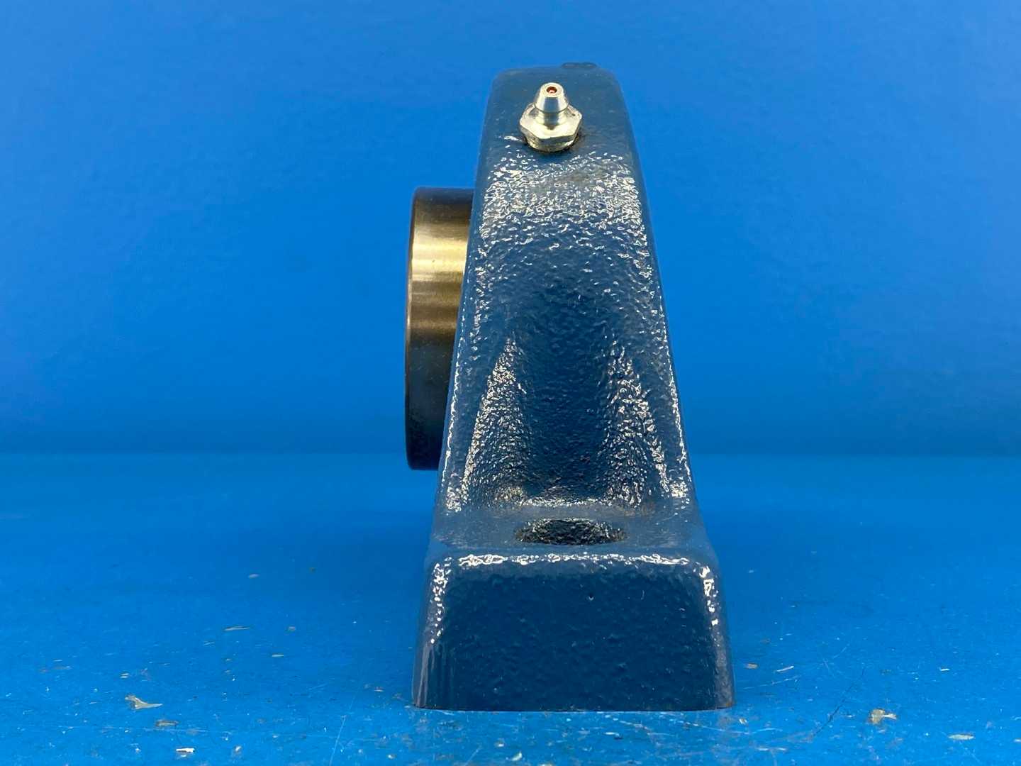MB Manufacturing C251-1516, 1-15/16" Bore, 2-Bolt Pillow Block Ball Bearing