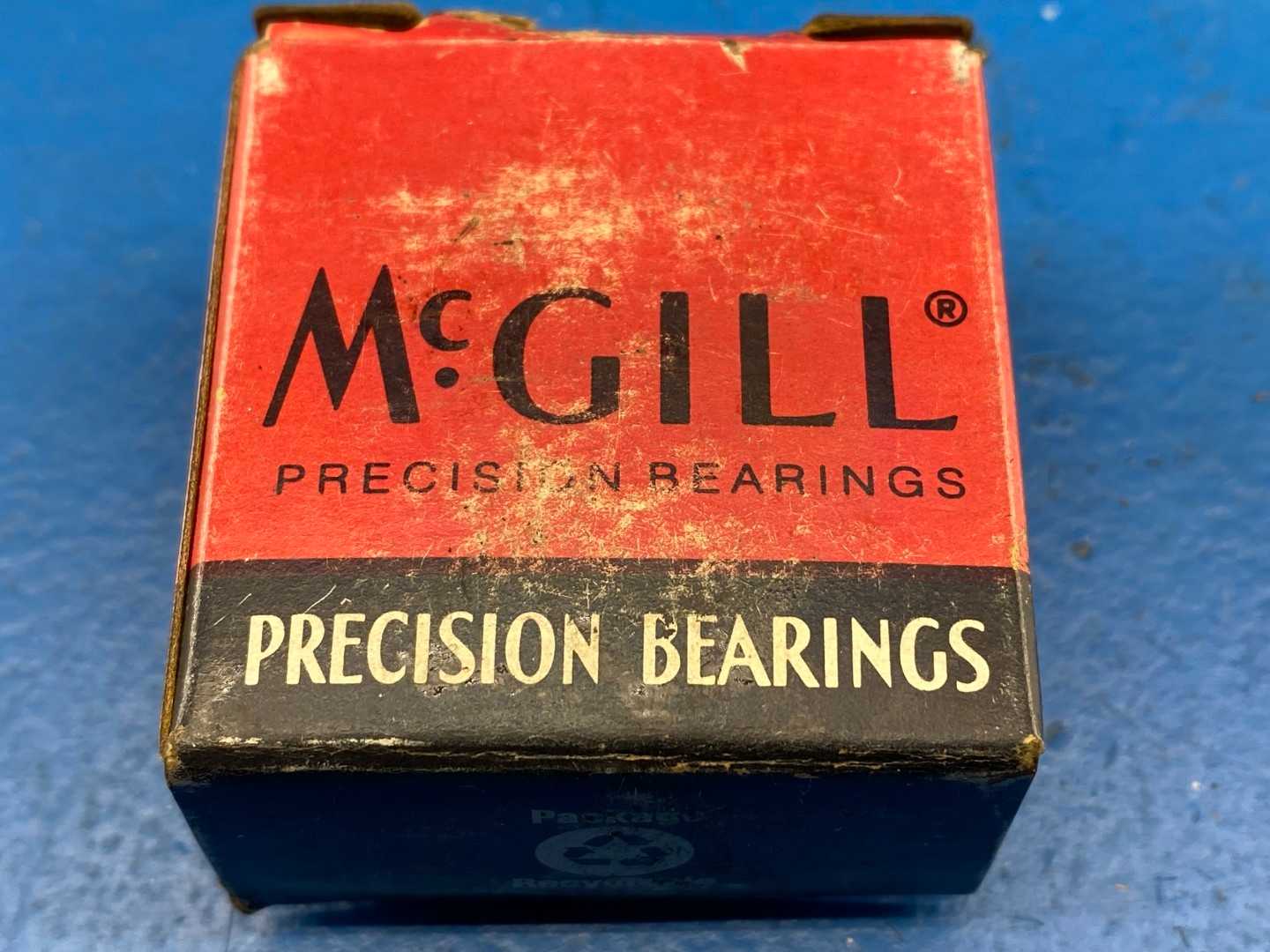 McGill CYR-1-1/2-S Cam Yoke Roller Bearing 1.50" OD x 0.4375" Bore x 0.875" Width (38.10mm x 11.11mm x 22.23mm)
