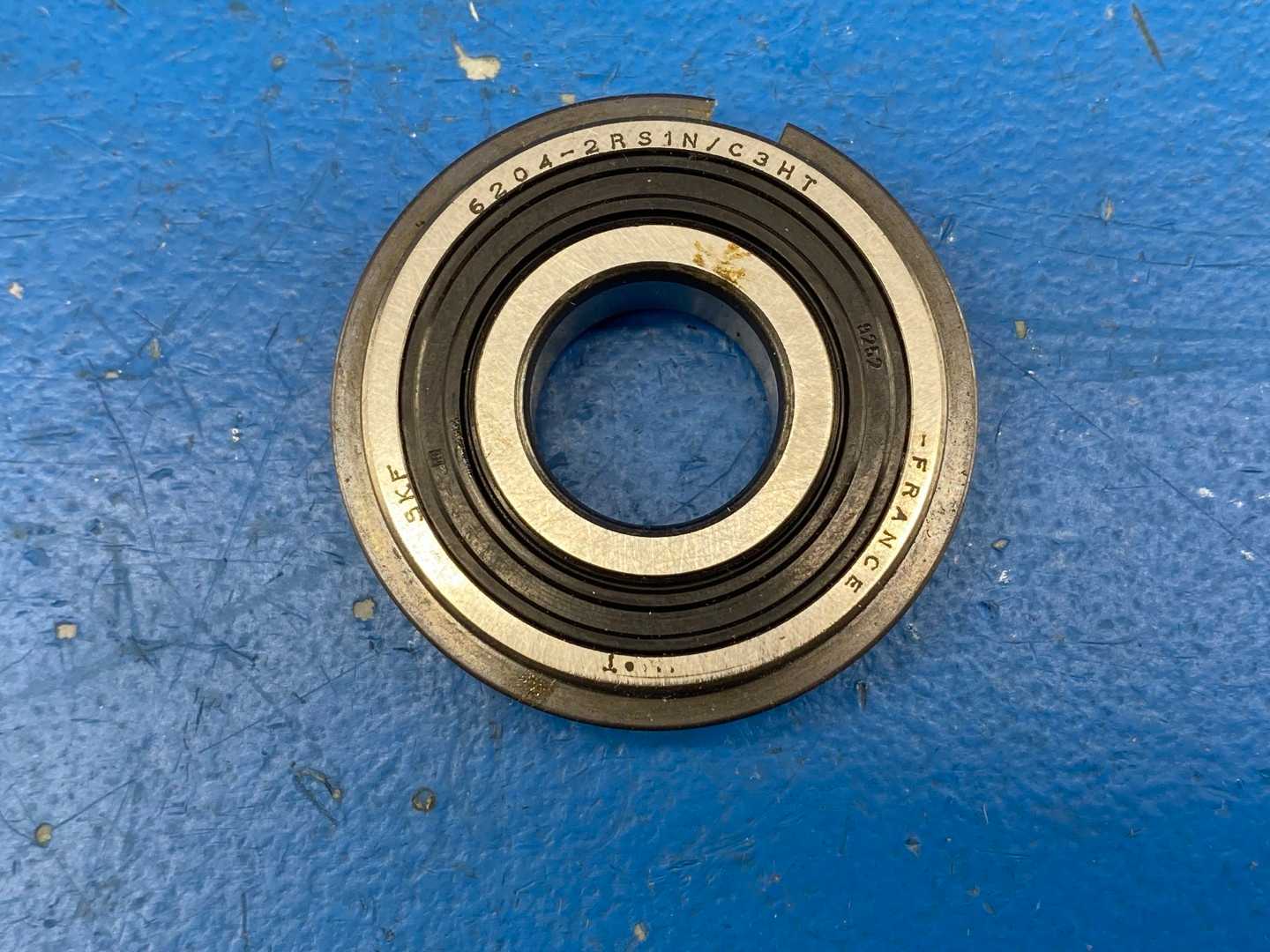 SKF Explorer 6204-2RS1NR/3CHT Single Row Deep Groove Ball Bearing 0.79" Bore x 1.85" O.D x 0.55" Width