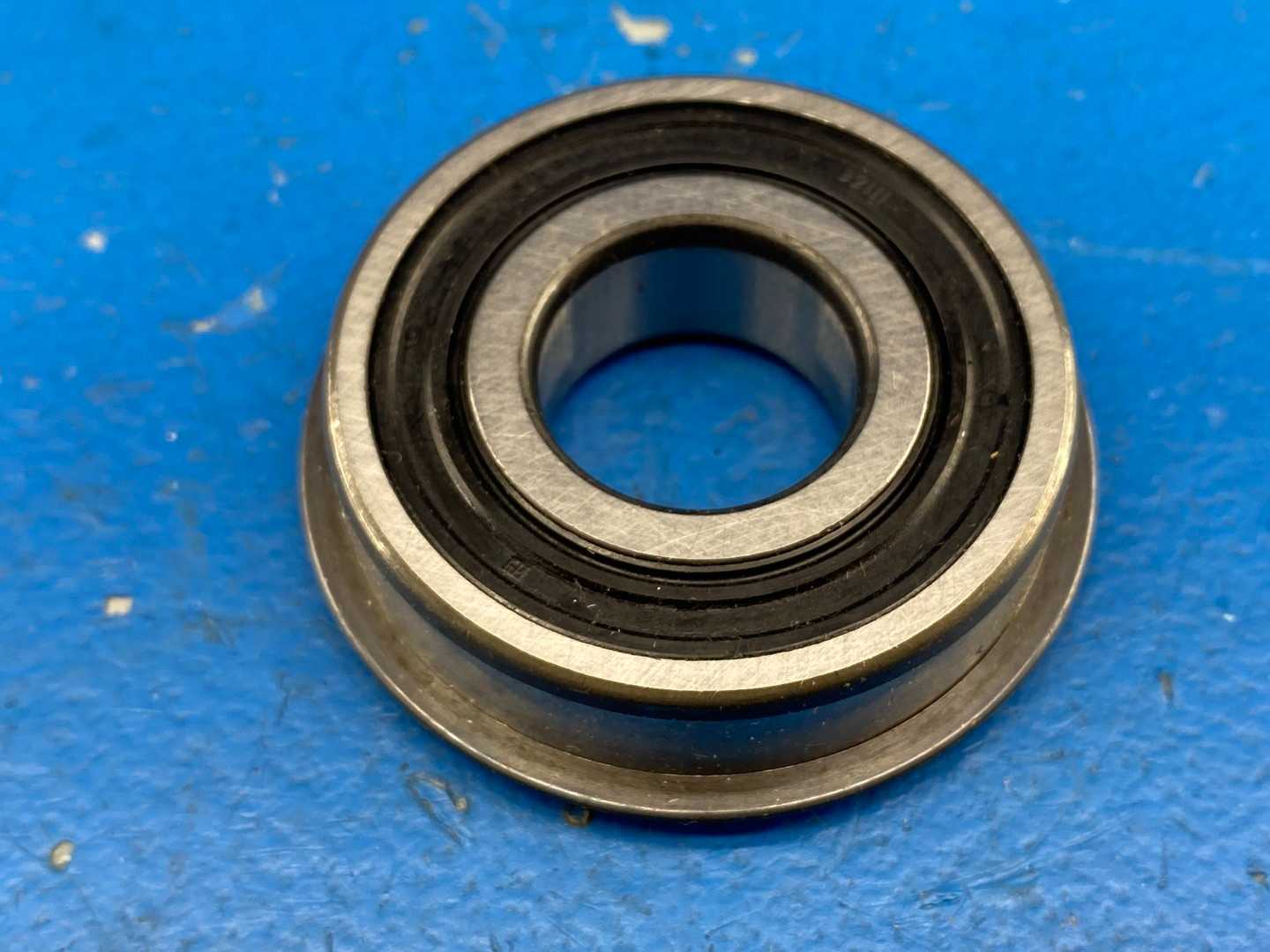 SKF Explorer 6204-2RS1NR/3CHT Single Row Deep Groove Ball Bearing 0.79" Bore x 1.85" O.D x 0.55" Width