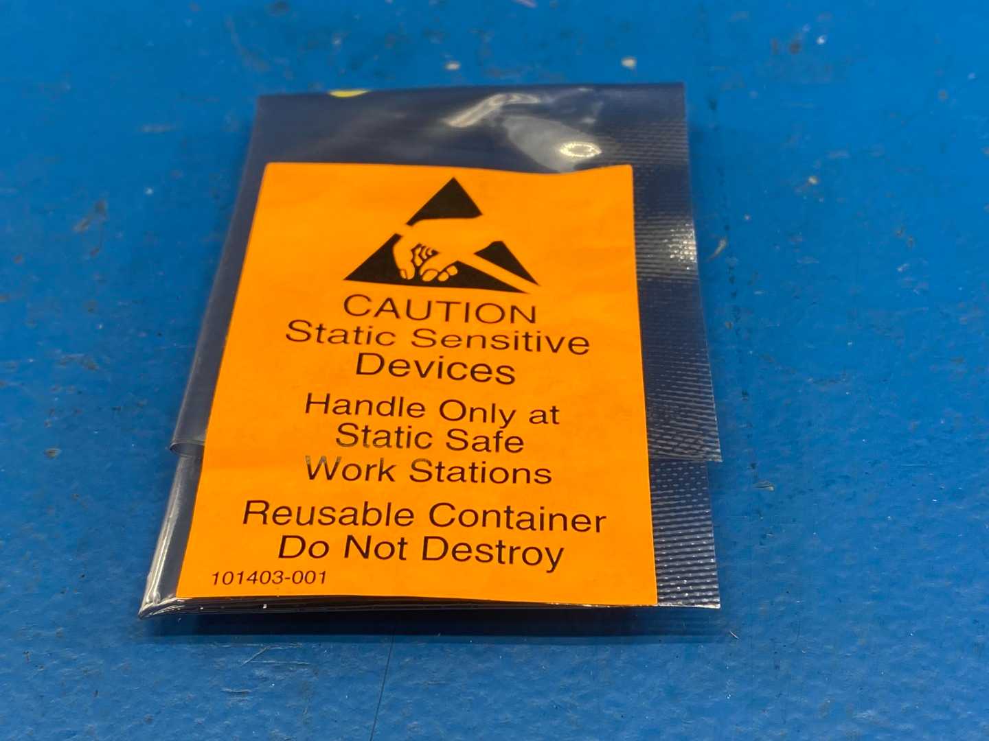 Allen-Bradley 1784-SD1 / A 1GB Secure Digital Card for ControlLogix / CompactLogix Controllers DIR: 10000099611 / 04 