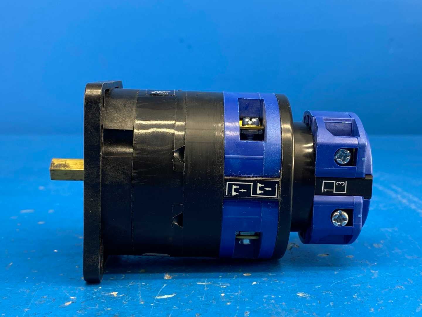 Kraus & Naimer CA20B A720-600 KD1 Rotary Switch