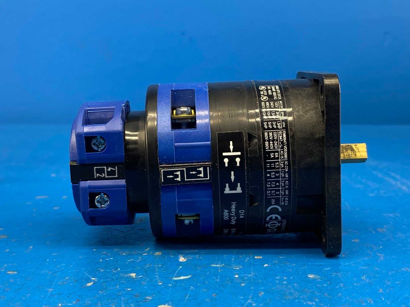 Kraus & Naimer CA20B A720-600 KD1 Rotary Switch