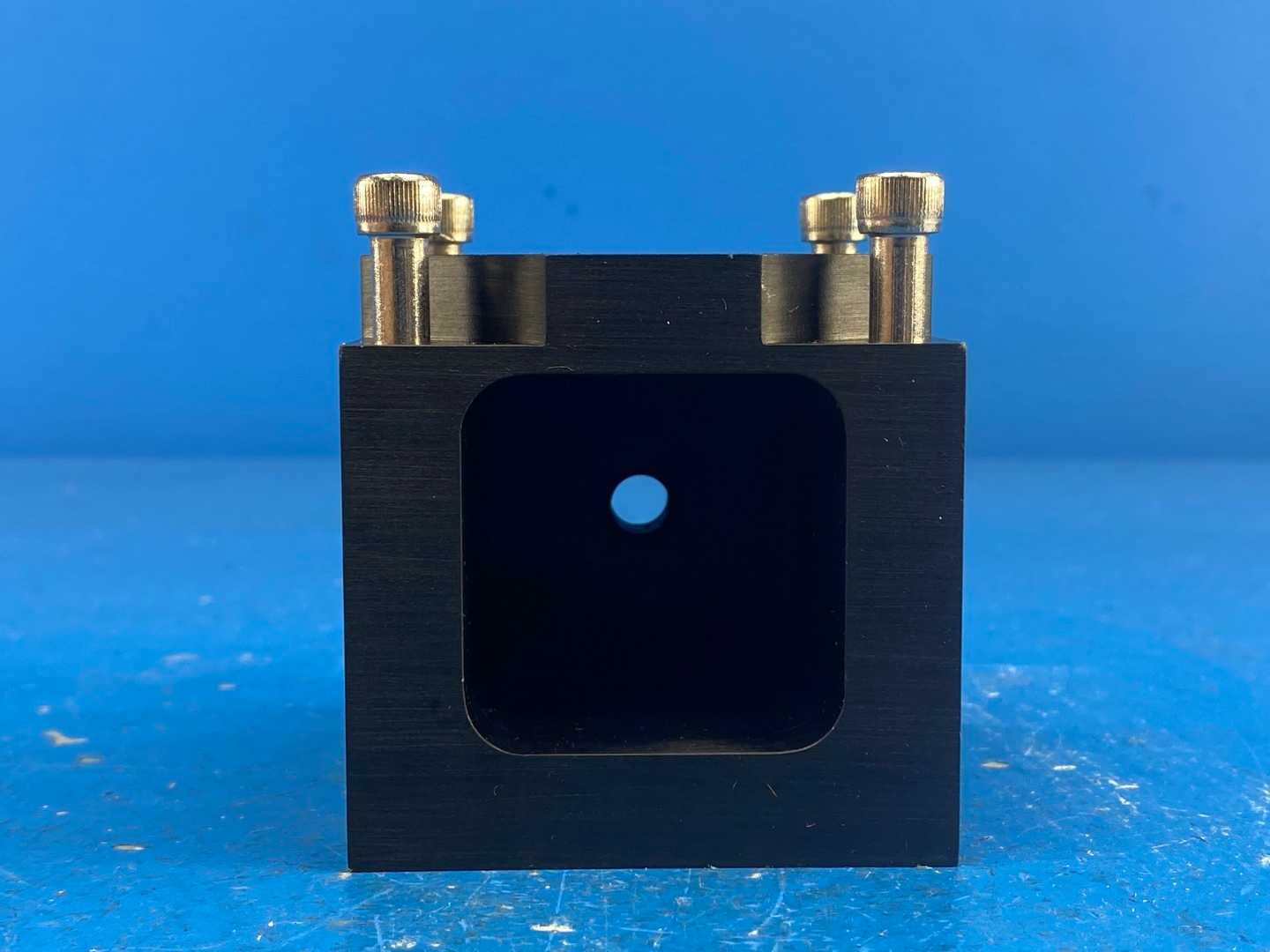 Amphenol Wilcoxon TC2, Triaxial Accelerometer 3/8-16" mounting cube for 731A seismic sensors