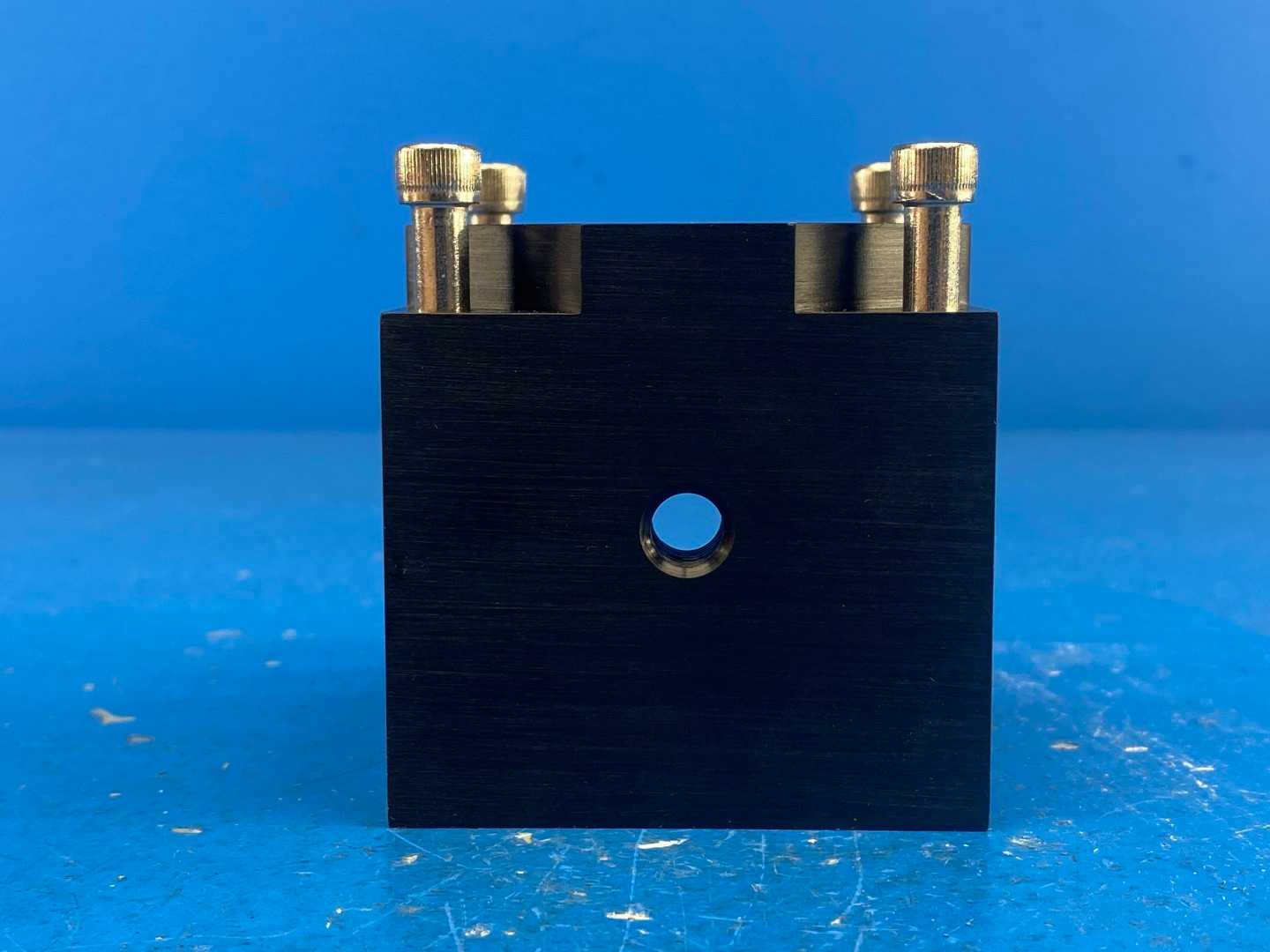 Amphenol Wilcoxon TC2, Triaxial Accelerometer 3/8-16" mounting cube for 731A seismic sensors