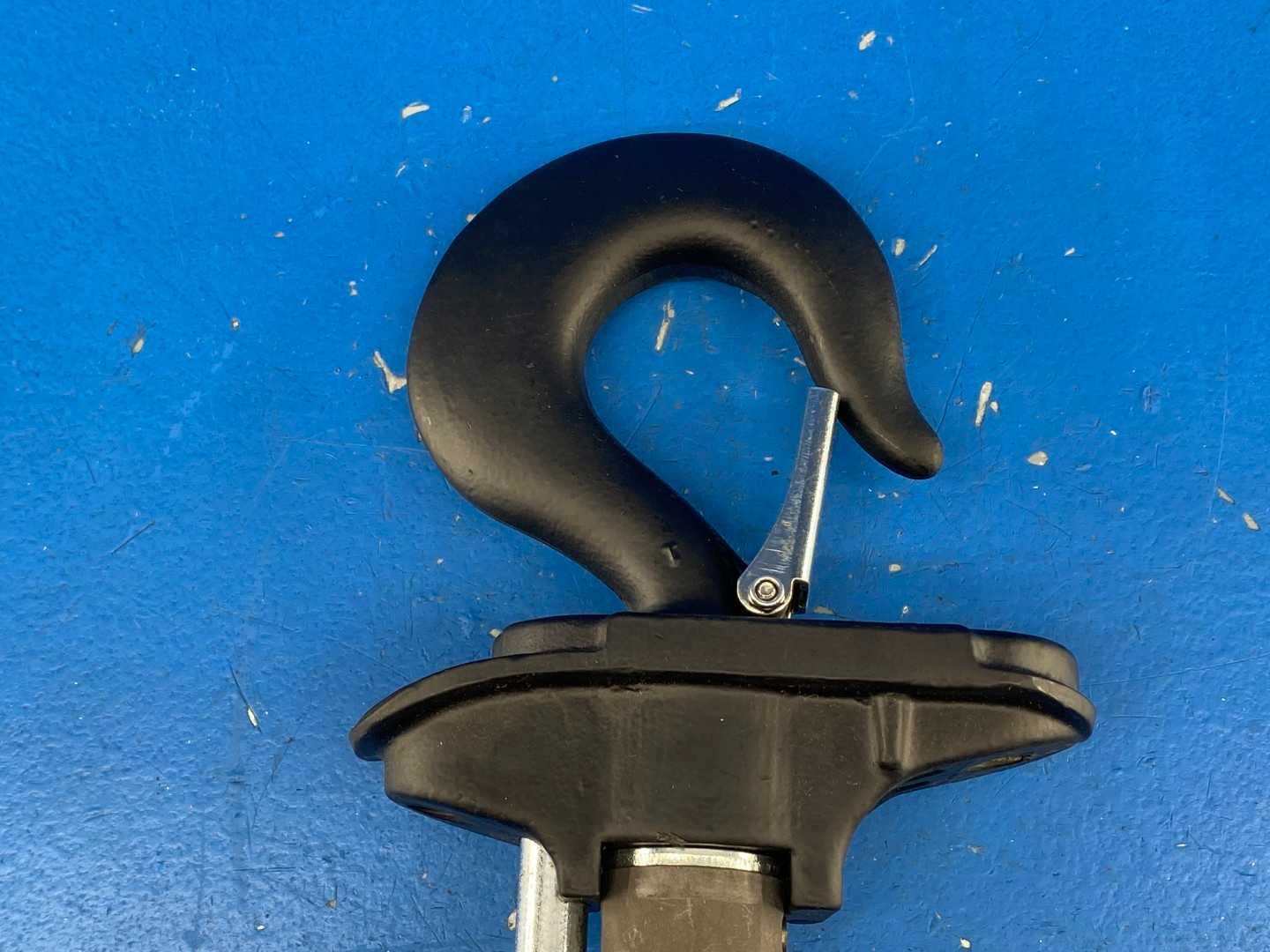 CM 2793 Swivel HK Suspension for Models E, H, WH, WE Swivel Hook 1 Ton Capacity