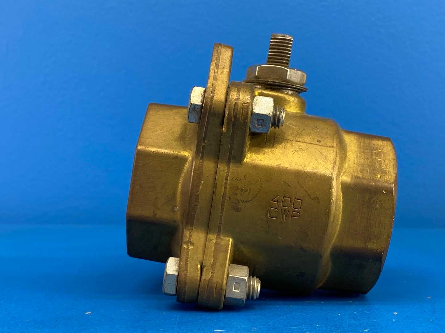 Jamesbury 2-21 1136TTC0 2" Brass Clincher Ball Valve 400 CWP (No Handle)

