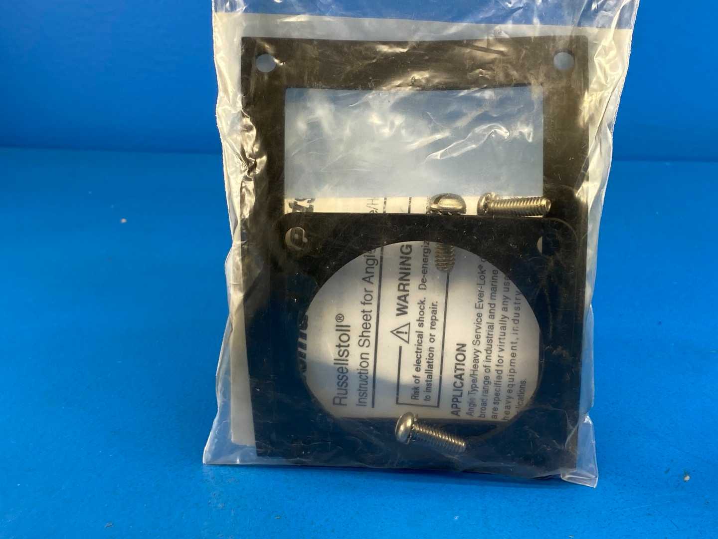 Thomas & Betts JAA6-AB6 Adapter Assy 20° Angle Adapter Type 3R