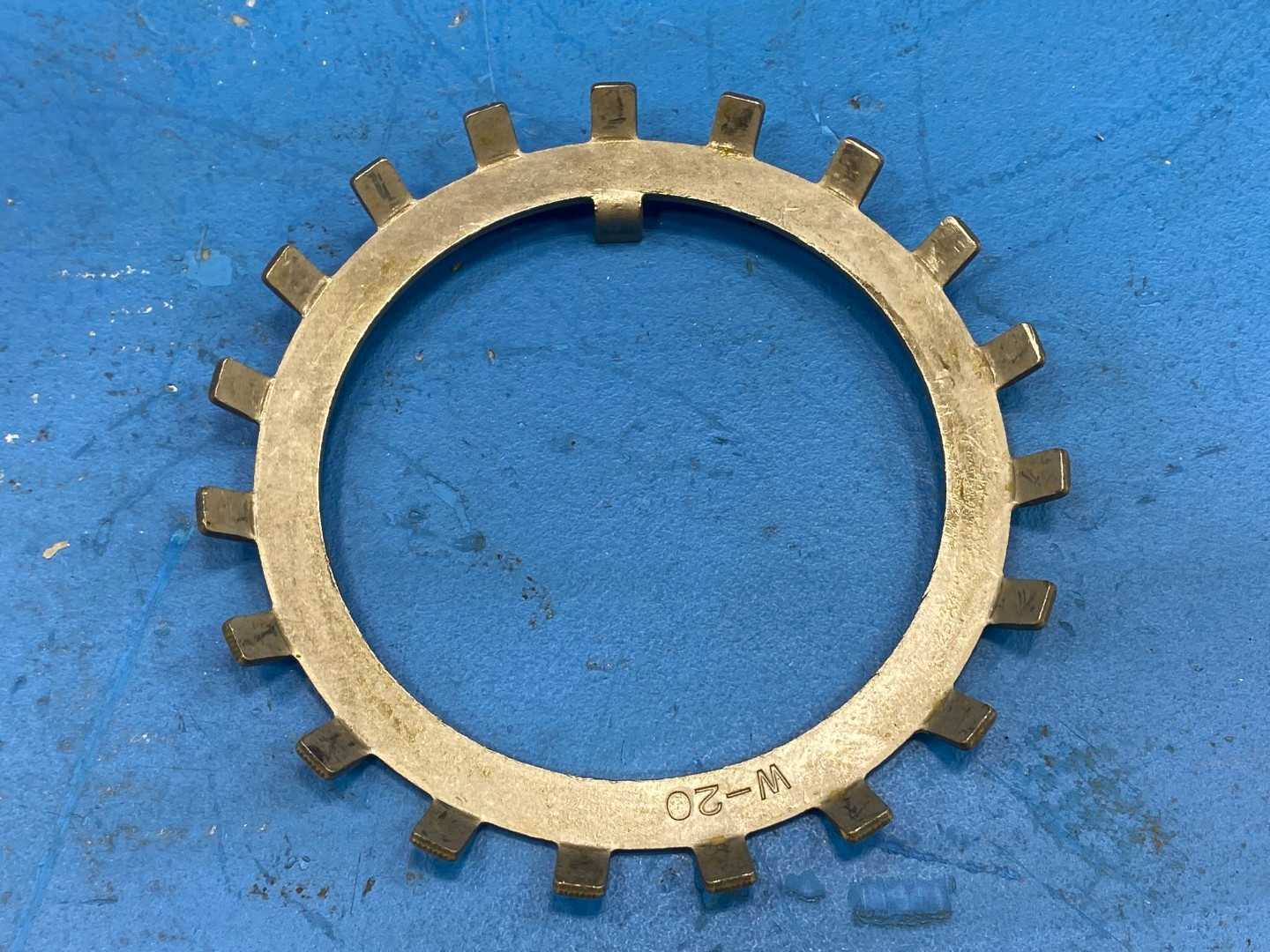 SKF SNW 20X3.7/16 Adapter Sleeve 3.475" BORE Dia 3.918-12 Thread Size