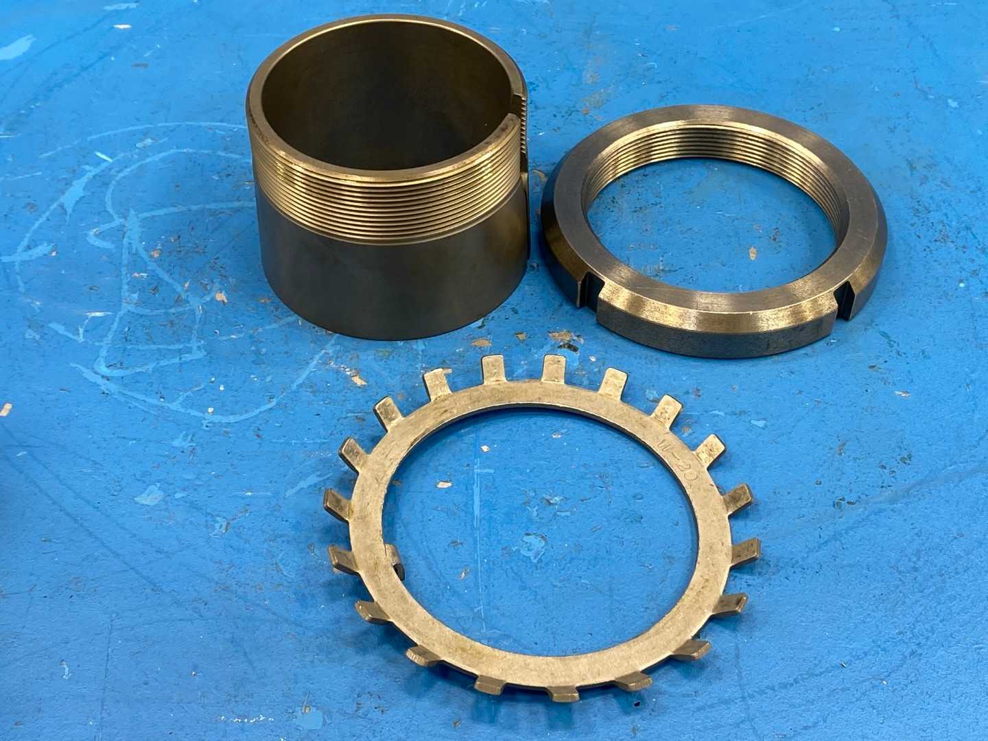 SKF SNW 20X3.7/16 Adapter Sleeve 3.475" BORE Dia 3.918-12 Thread Size