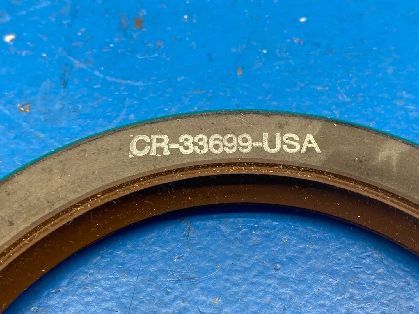 Chicago Rawhide Oil Seal 33699 3.38" Bore x 4.62" OD x 0.50" Width (85.73mm x 117.48mm x 12.70mm)