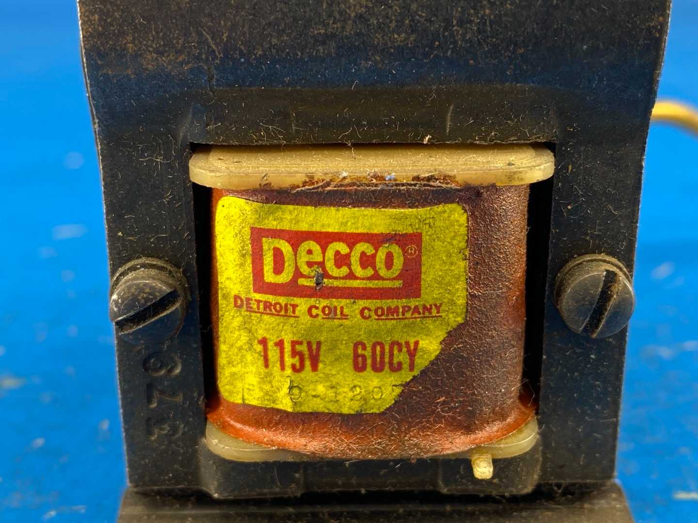 Racine / Decco Solenoid Coil 408775 (490534) – 115 VAC, 60 Hz – Hydraulic Valve 