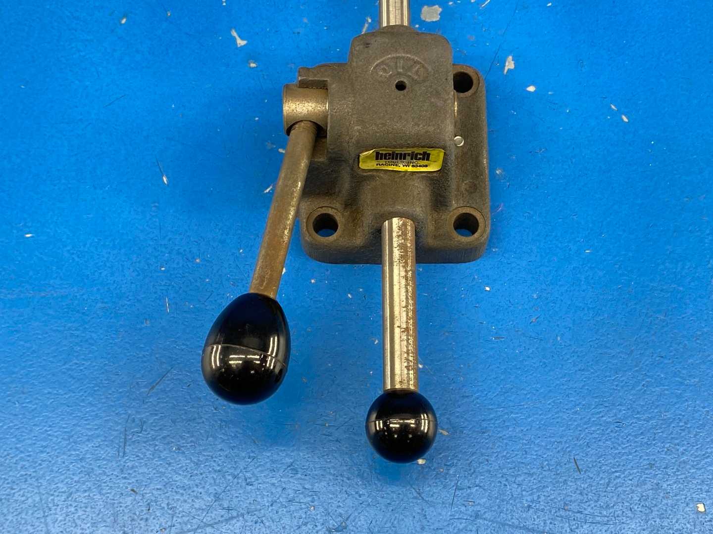 Heinrich 2-FL Grip-Master Fixture Lock
