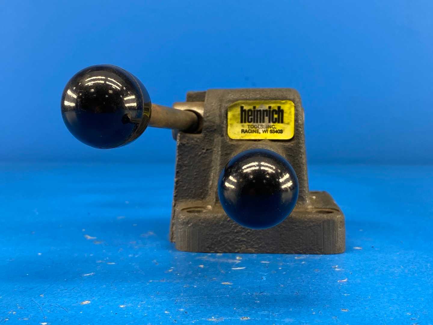 Heinrich 2-FL Grip-Master Fixture Lock