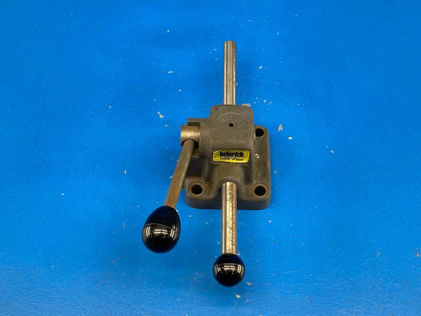 Heinrich 2-FL Grip-Master Fixture Lock