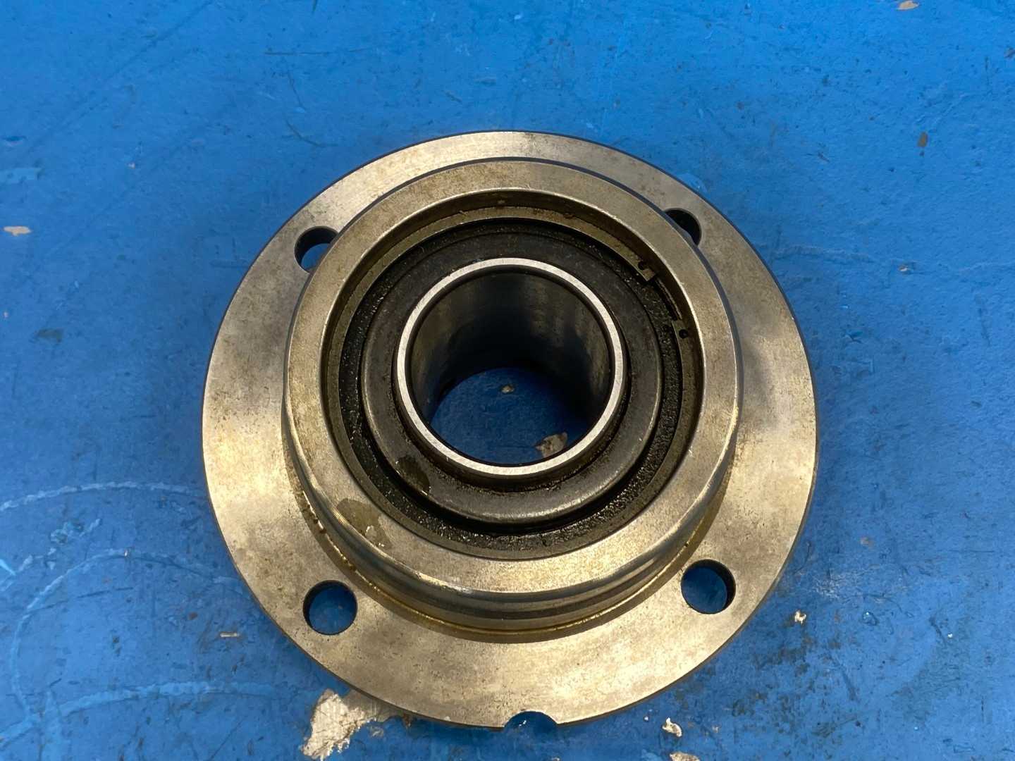 Dodge FC-S2-112R Four-Bolt Piloted Roller Bearing Size 1-3/4 (Stock# 044744)