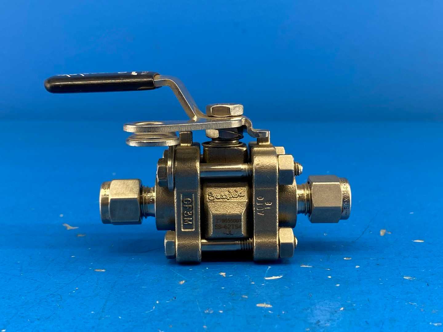 Swagelok SS-62TS4-JL, 1/4" Stainless Steel Ball Valve