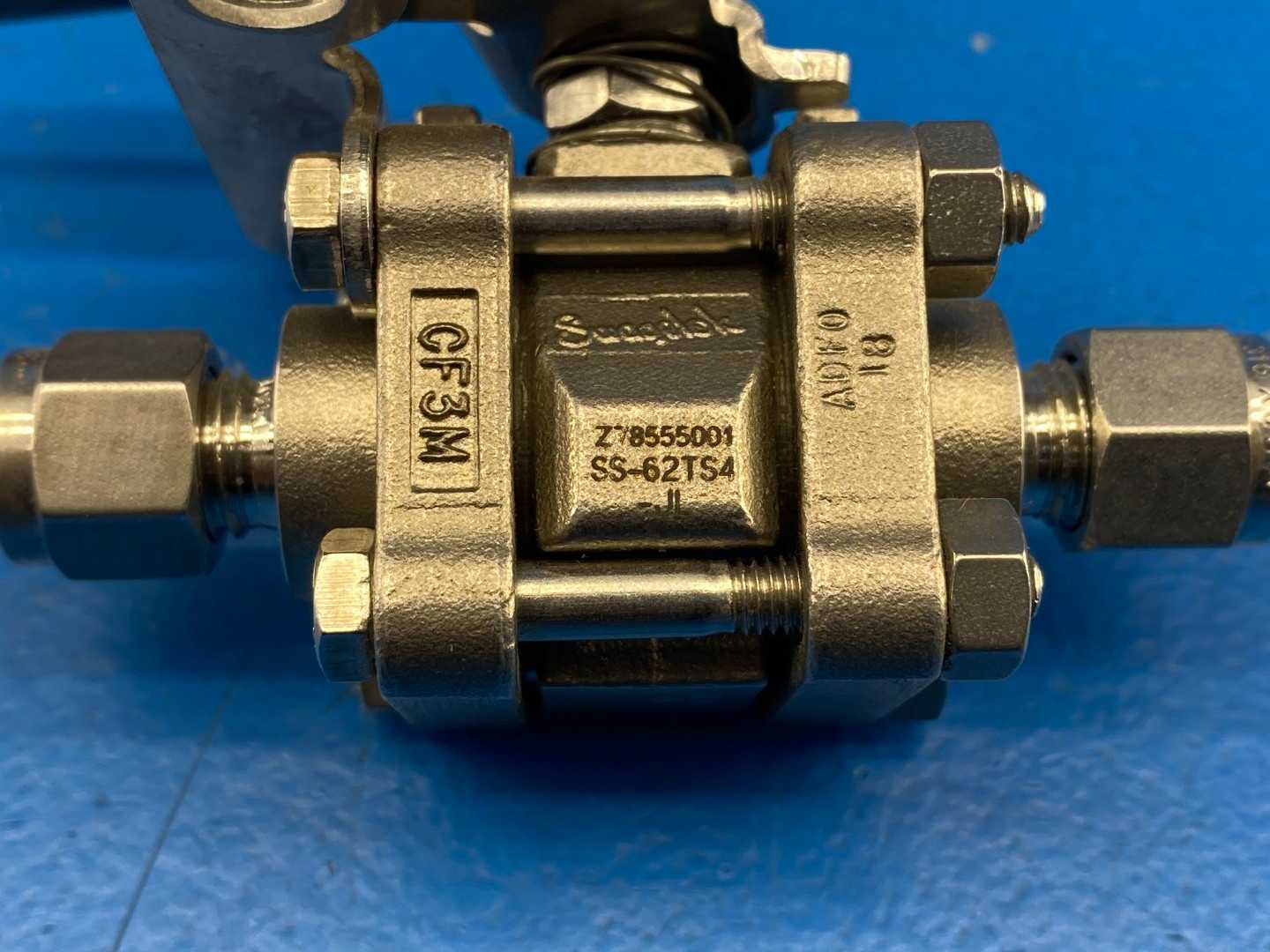 Swagelok SS-62TS4-JL, 1/4" Stainless Steel Ball Valve
