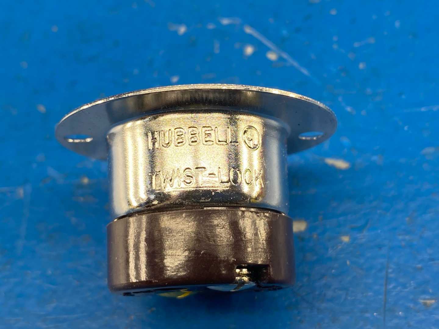 Hubbell HBL7467 HBL Flanged Inlet Midget Twist Lock 2 Pole 2 Wire Non-Ground 15A 125V NEMA ML-1R