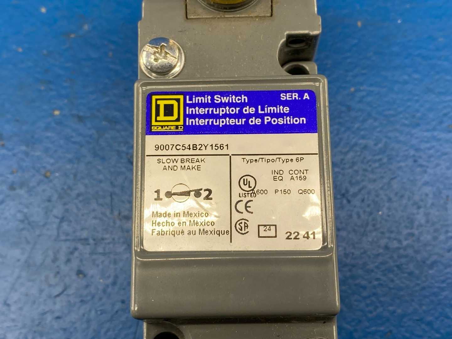 Square D 9007C54B2Y1561, Limit Switch 600 VAC 10 A Contact Rating Heavy Duty Industrial Series A