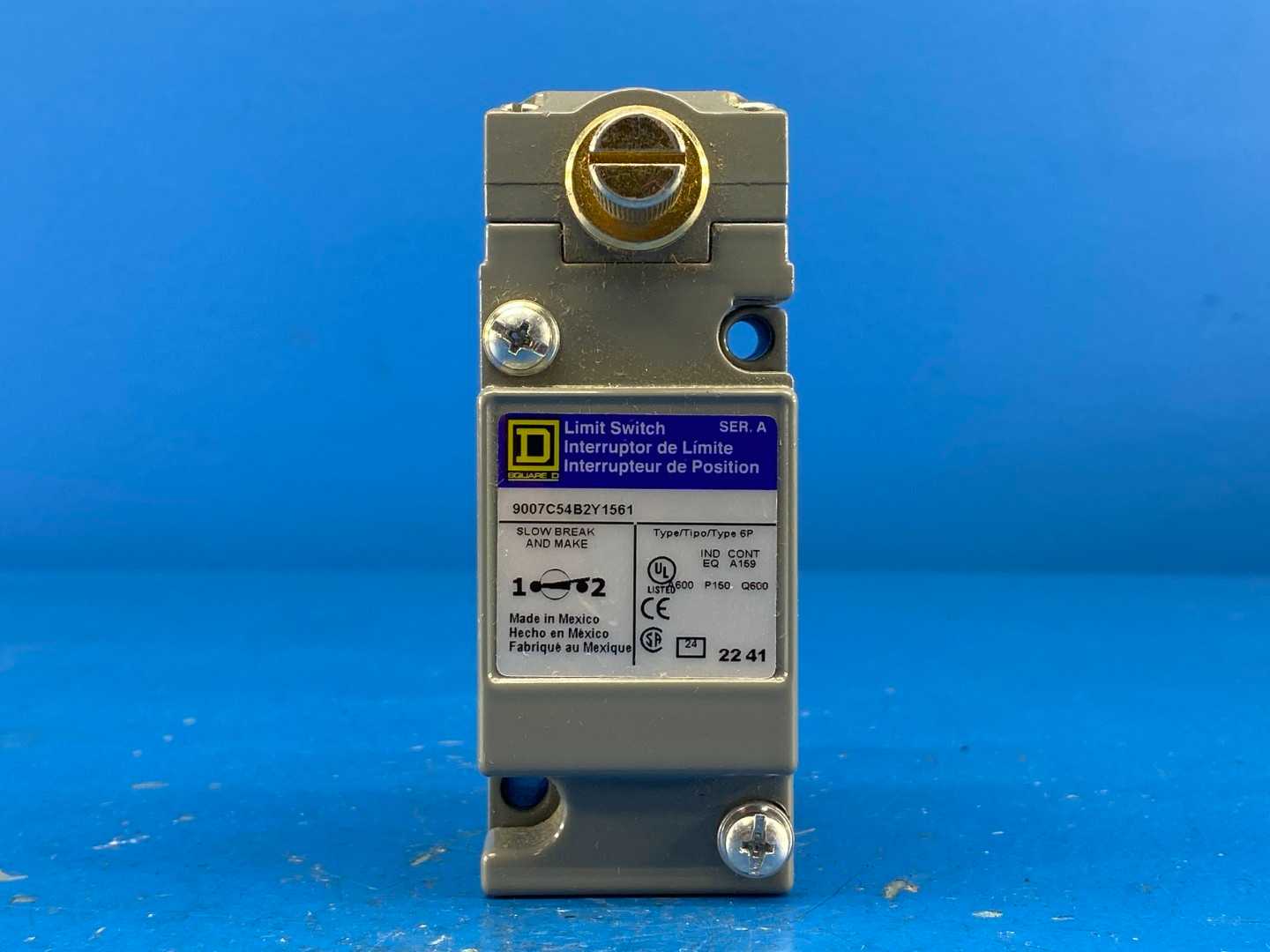 Square D 9007C54B2Y1561, Limit Switch 600 VAC 10 A Contact Rating Heavy Duty Industrial Series A