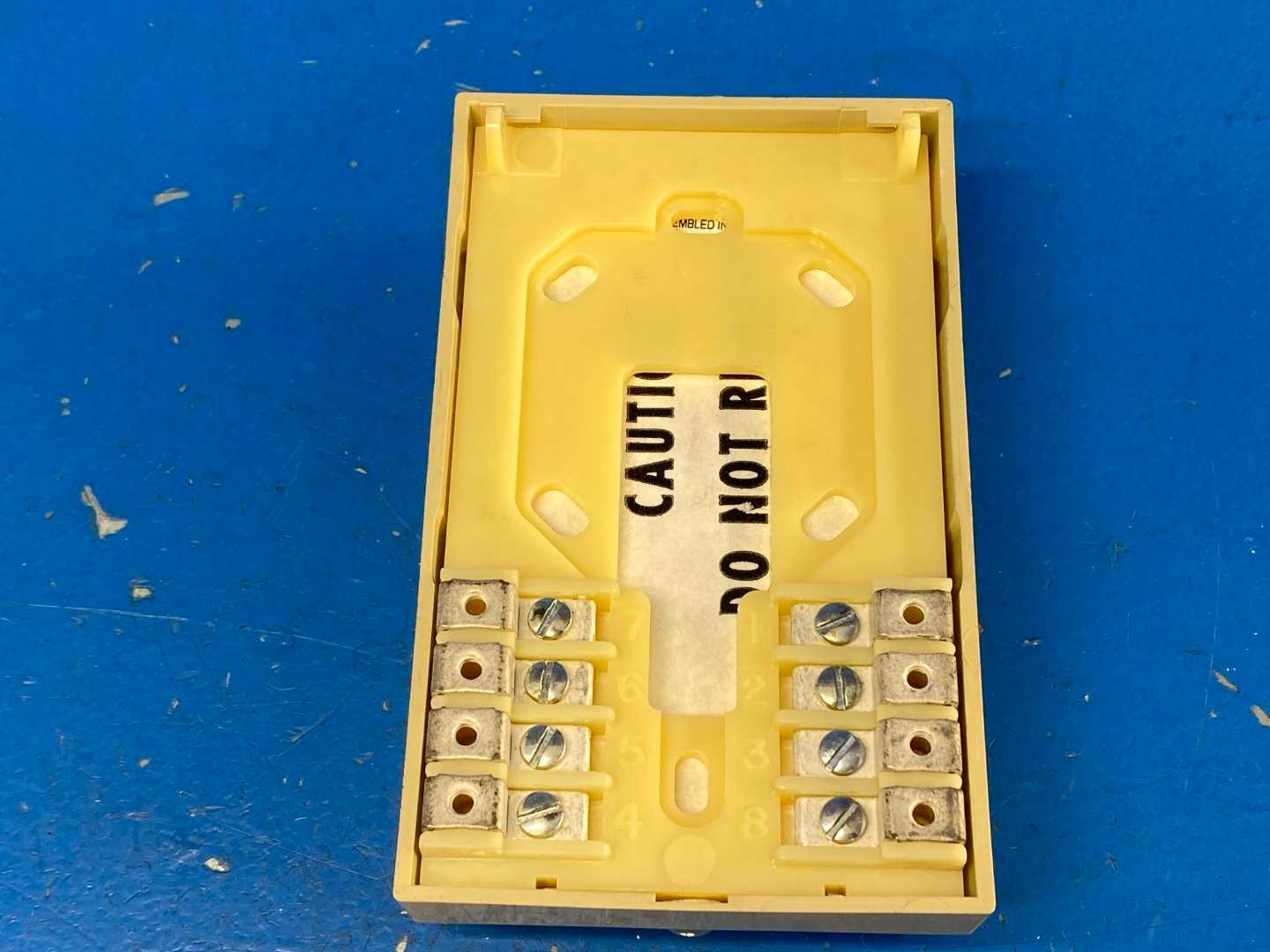Honeywell T7080A1019 Dual Set Point Thermostat 24VDC Temperature Sensor 10K Ohm NTC Duct Probe
