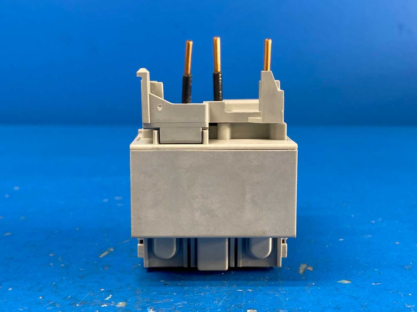 Allen-Bradley 193-EA5DB E1 Plus Motor Overload Solid State Relay 1.0-2.9A 600V 