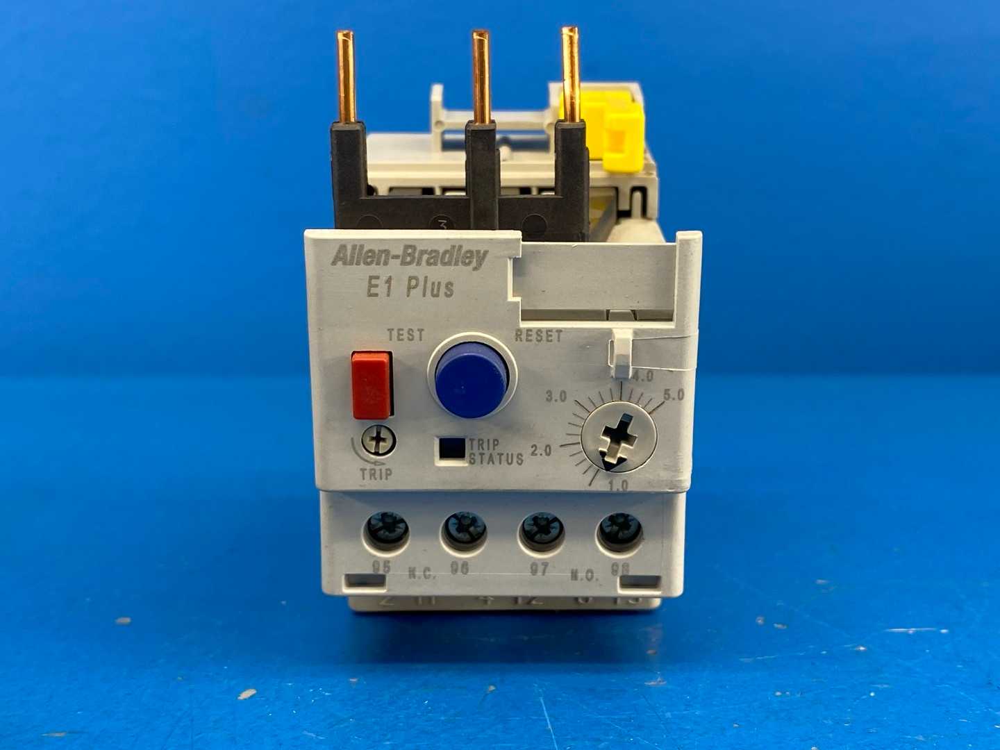 Allen-Bradley 193-EECB E1 PLUS Overload Relay Series B