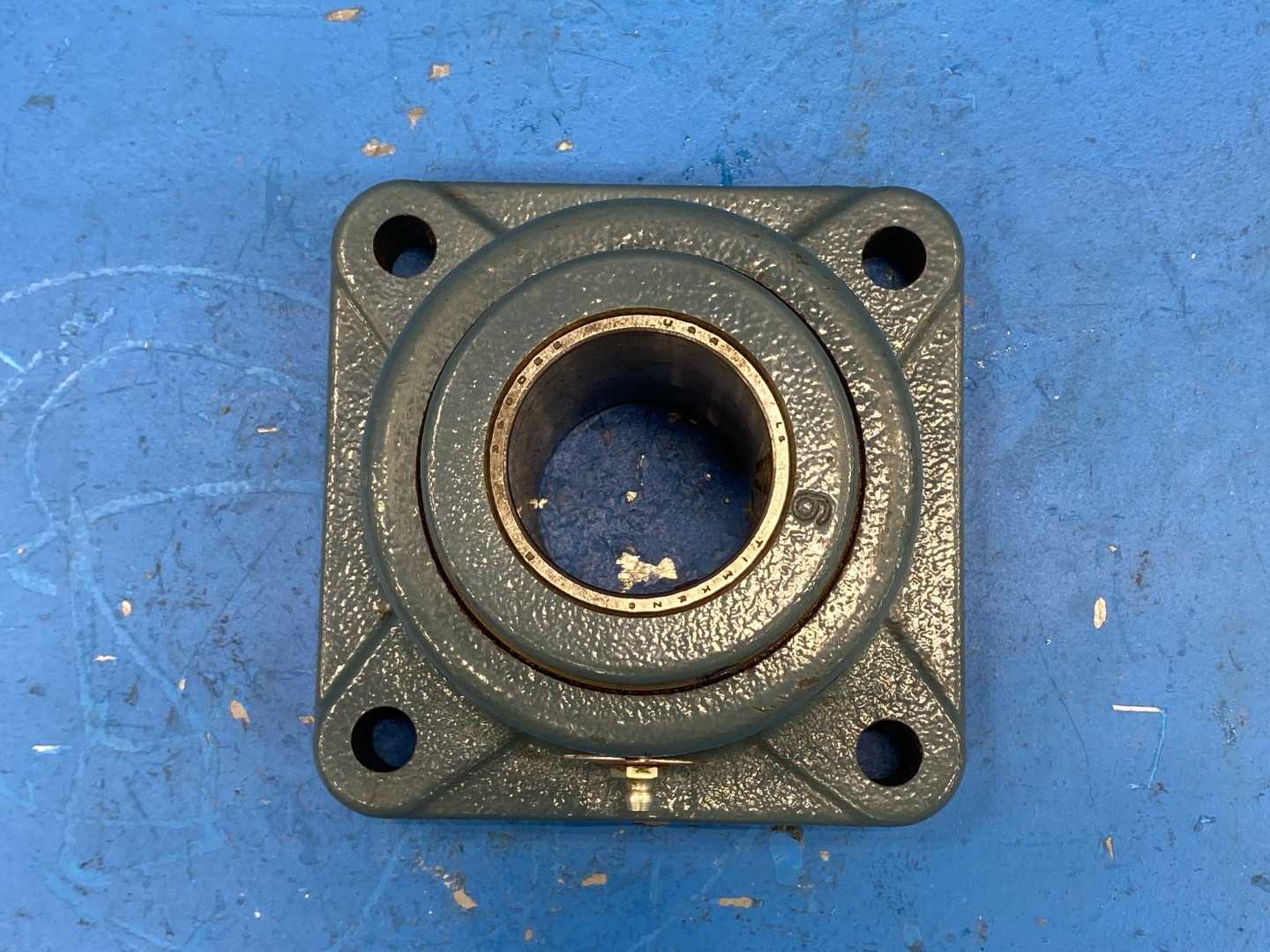 Dodge F4B-E-200R Type E Size 2" (STK# 023103)