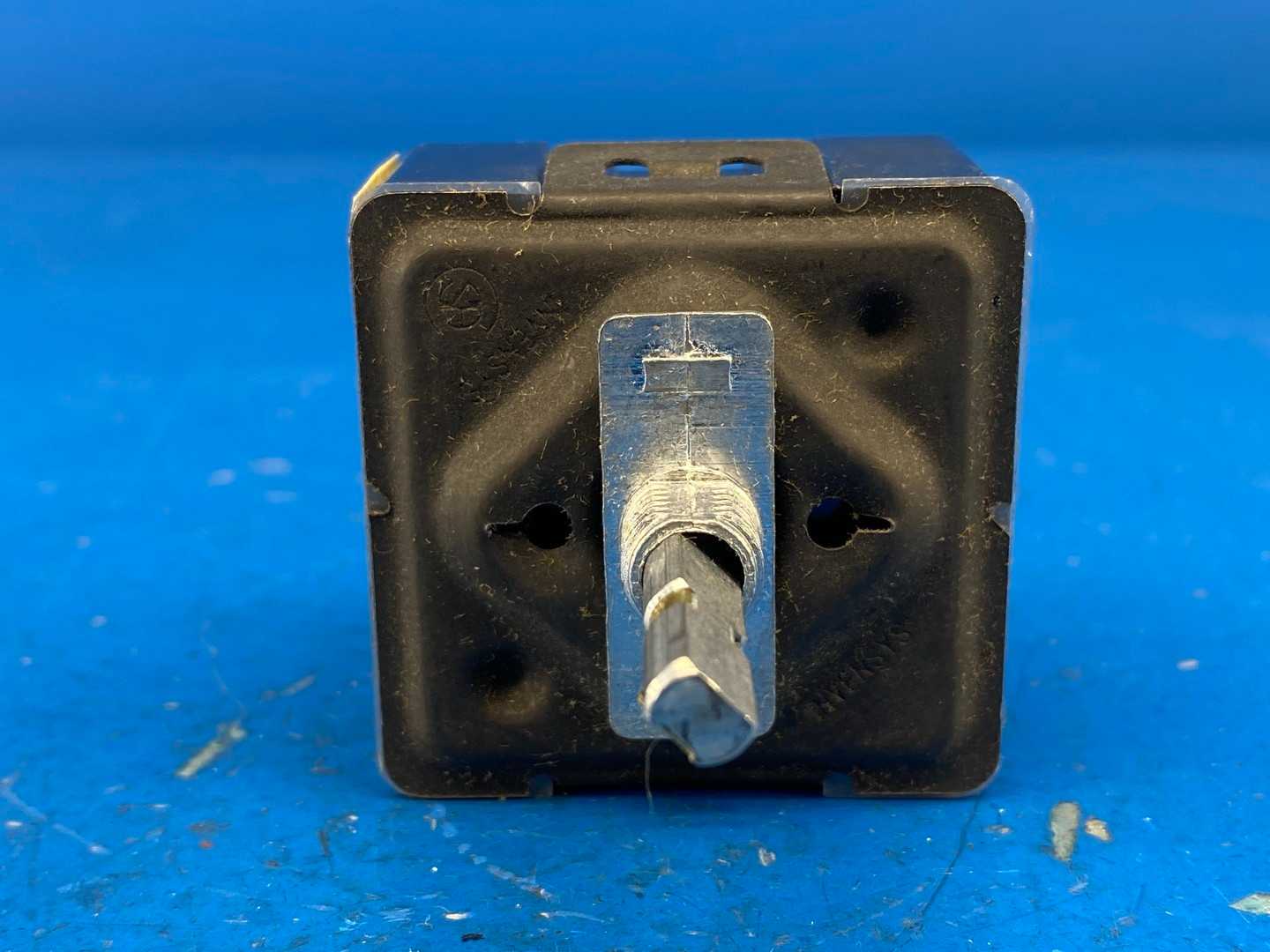 Chromalox 266394 CH252 240V CH Infinite Control Mechanism