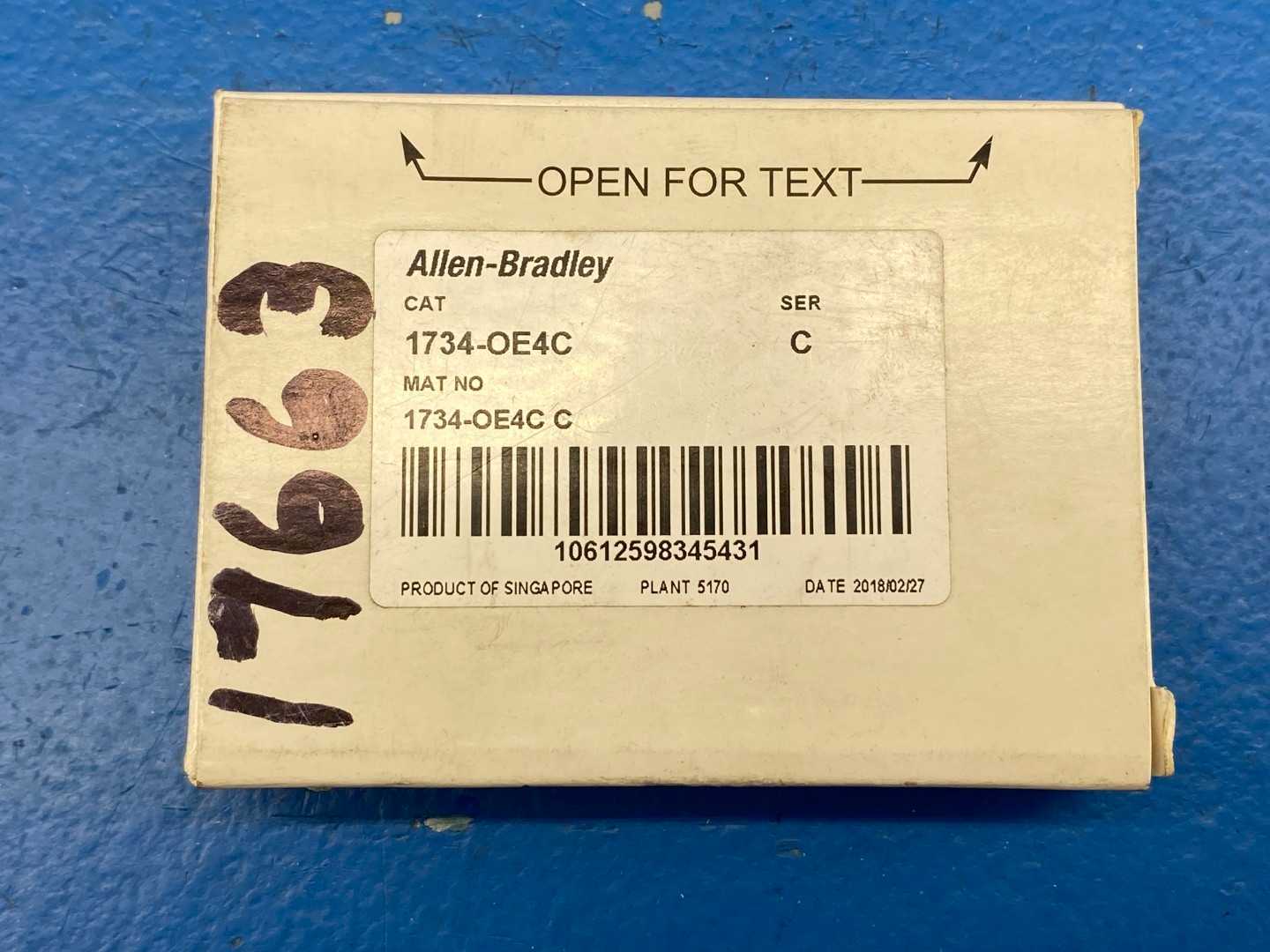Allen-Bradley 1734-OE4C Analog Output Module