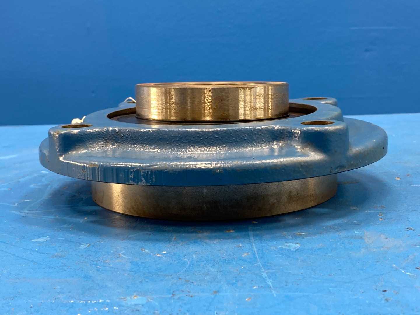 McGill PFC4-16 2-15/16" Bore 4-Bolt Piloted Flange Bearing