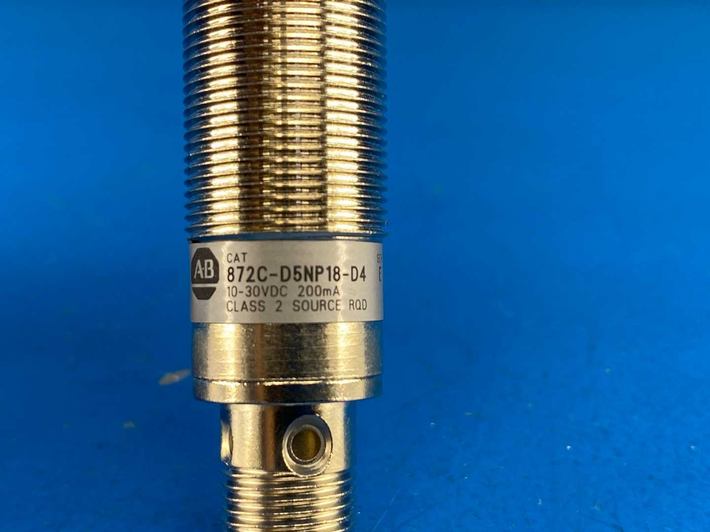 Allen-Bradley 872C-D5NP18-D4, 10-30VDC 200mA Class 2 Source Rod Series E 18 mm Barrel Inductive Proximity Sensor