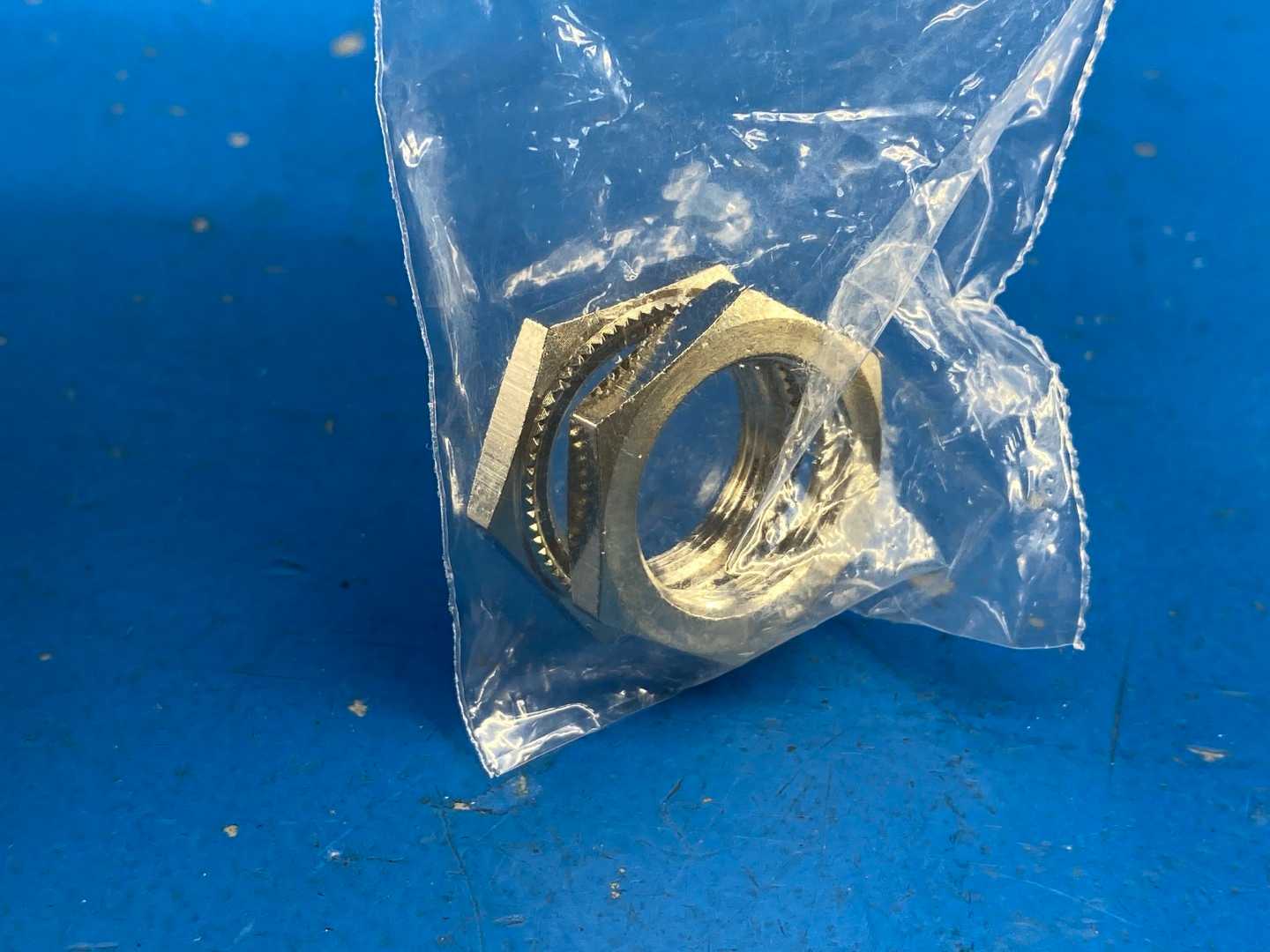 Allen-Bradley 872C-D5NP18-D4, 10-30VDC 200mA Class 2 Source Rod Series E 18 mm Barrel Inductive Proximity Sensor