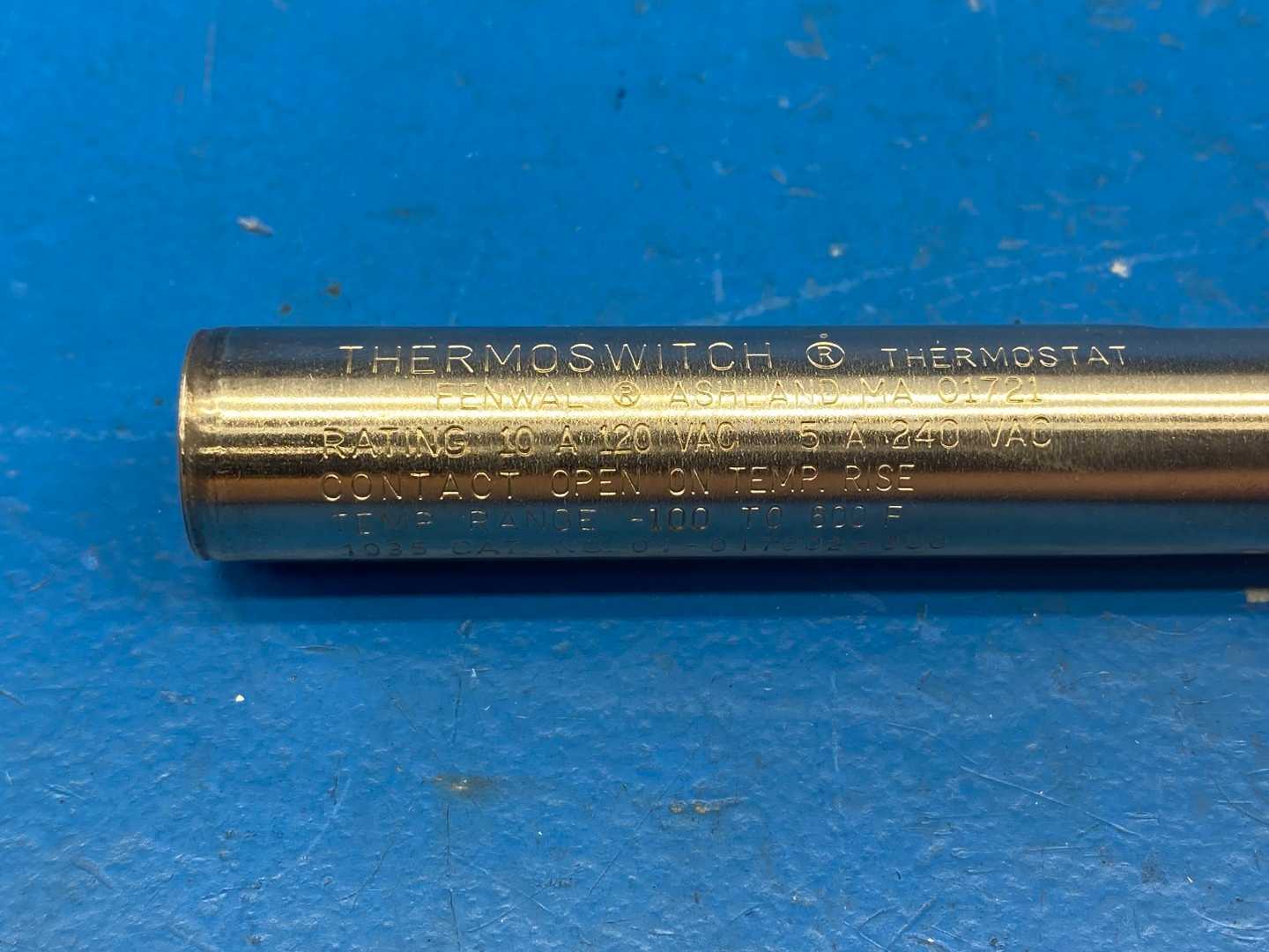 Fenwal 01-017002-000 ThermoSwitch Temperature Control 10A 120 VAC Temp Range -100°F to 600°F