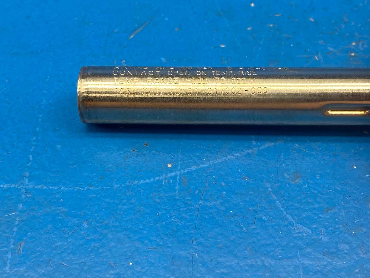 Fenwal 01-017002-000 ThermoSwitch Temperature Control 10A 120 VAC Temp Range -100°F to 600°F