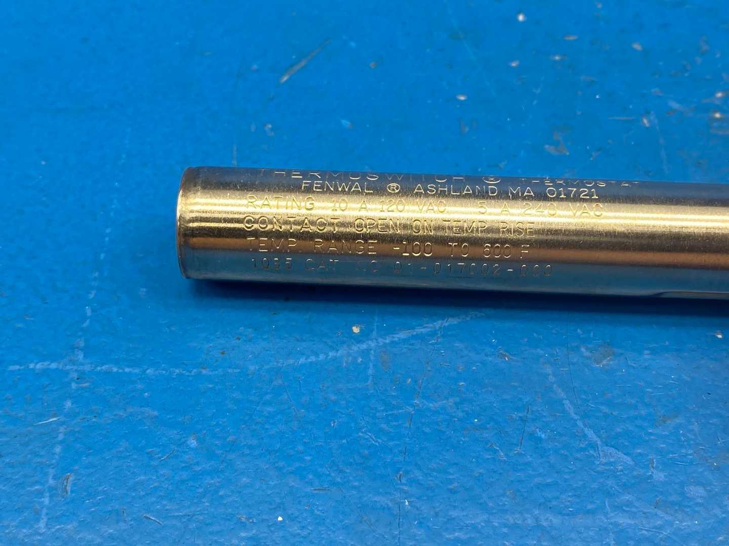 Fenwal 01-017002-000 ThermoSwitch Temperature Control 10A 120 VAC Temp Range -100°F to 600°F