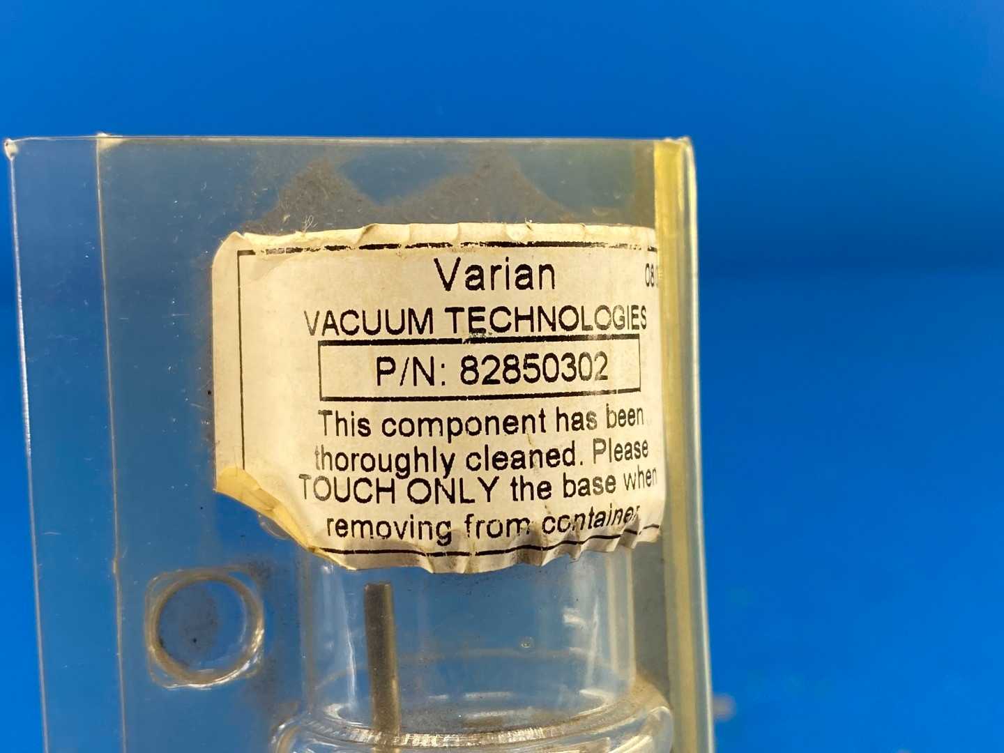 Varian Vacuum Technologies 82850302 Ion Source, Dual Thoriated Iridium Filament (Helium Leak Detector)