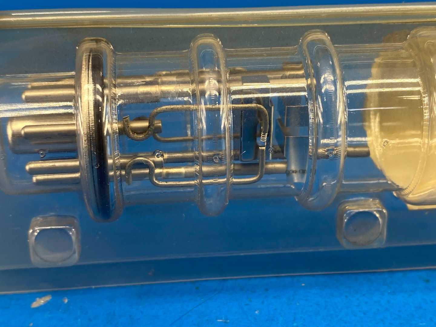 Varian Vacuum Technologies 82850302 Ion Source, Dual Thoriated Iridium Filament (Helium Leak Detector)