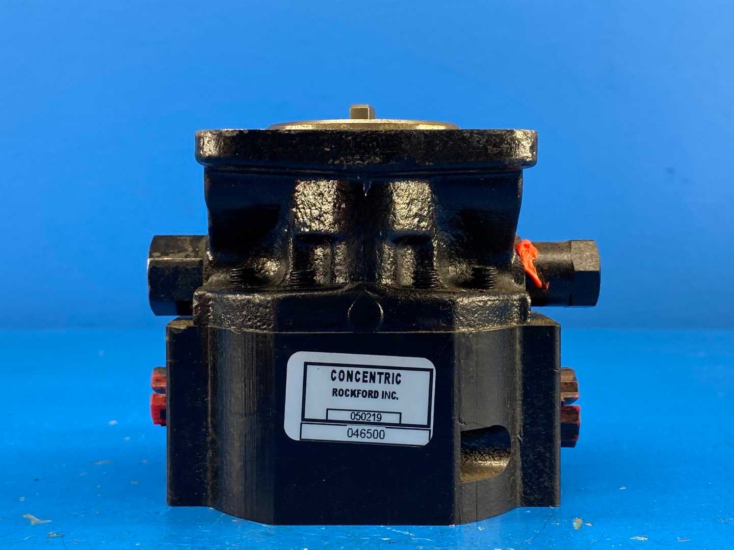 Concentric 046500 Hydraulic Gear Pump, w/ Kit # 2300852