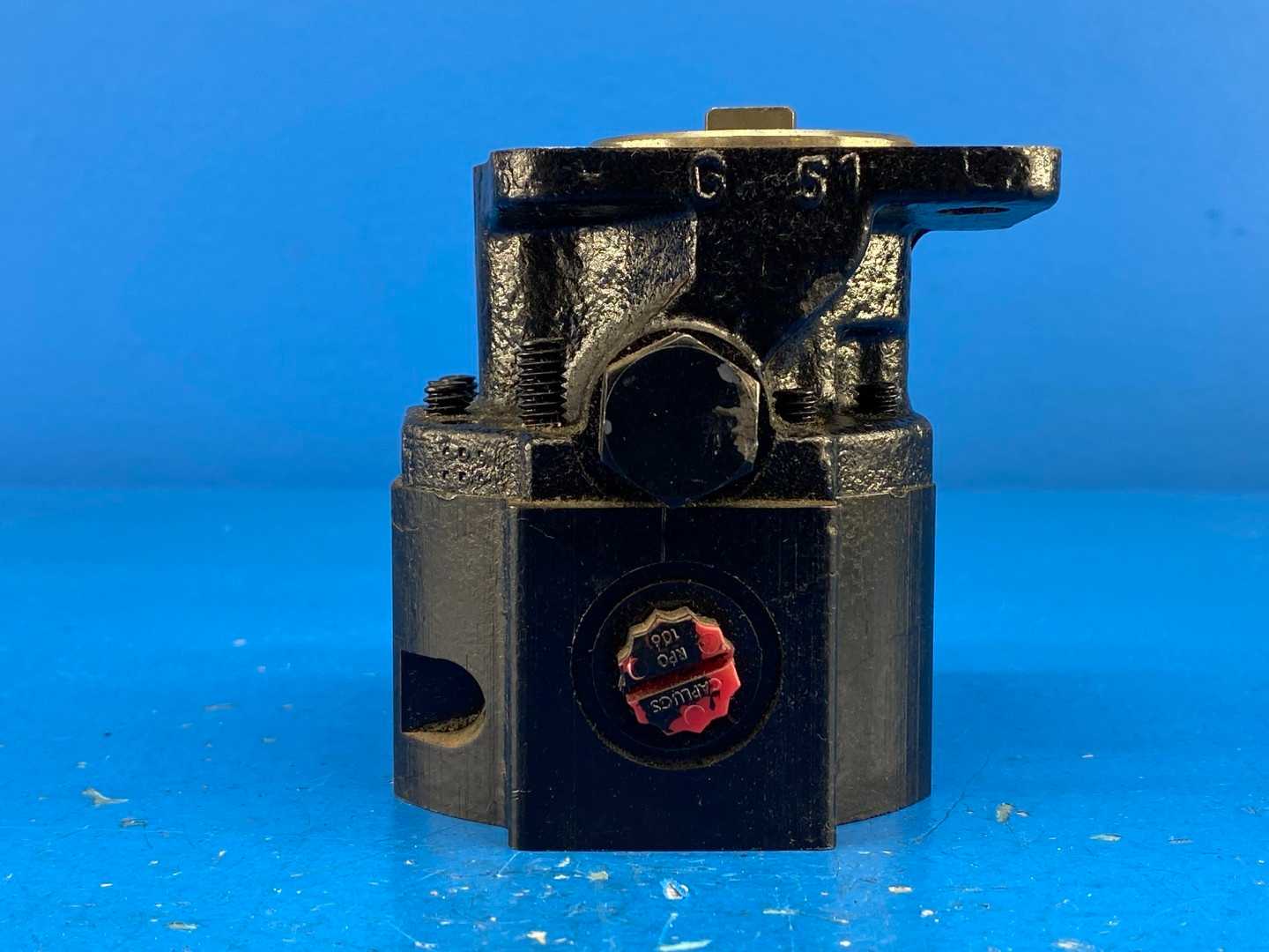 Concentric 046500 Hydraulic Gear Pump, w/ Kit # 2300852