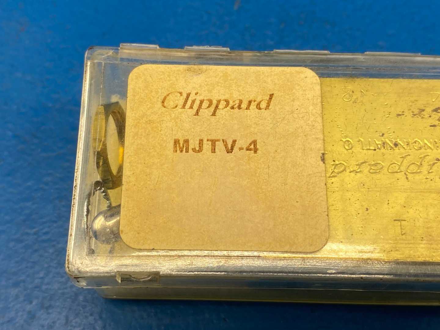 Clippard MJTV-4 Pneumatic Air Valve 4-Way 300psig Brass 1/8" NPT